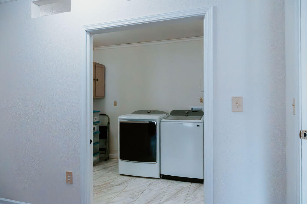 PINE MEADOWS - Residential