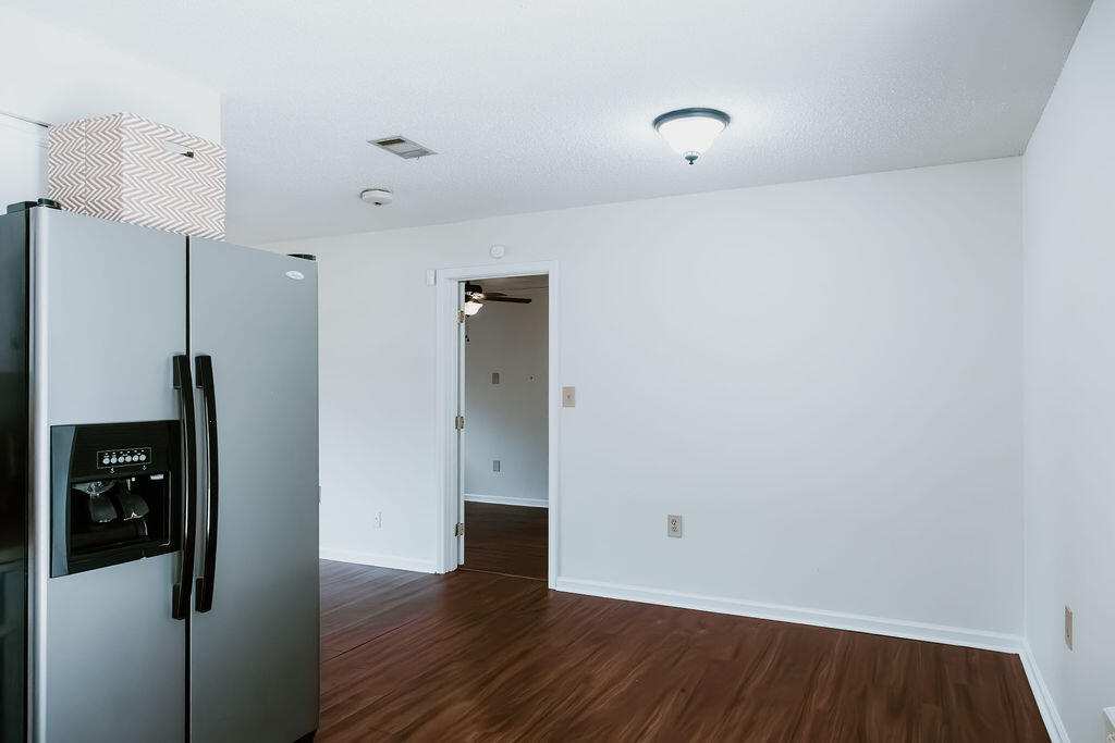 PINE MEADOWS - Residential