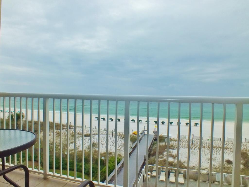 WATERS EDGE - Residential