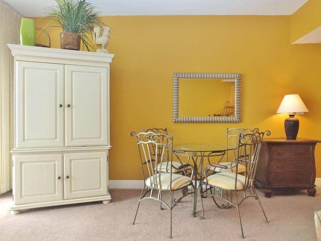 WATERS EDGE - Residential