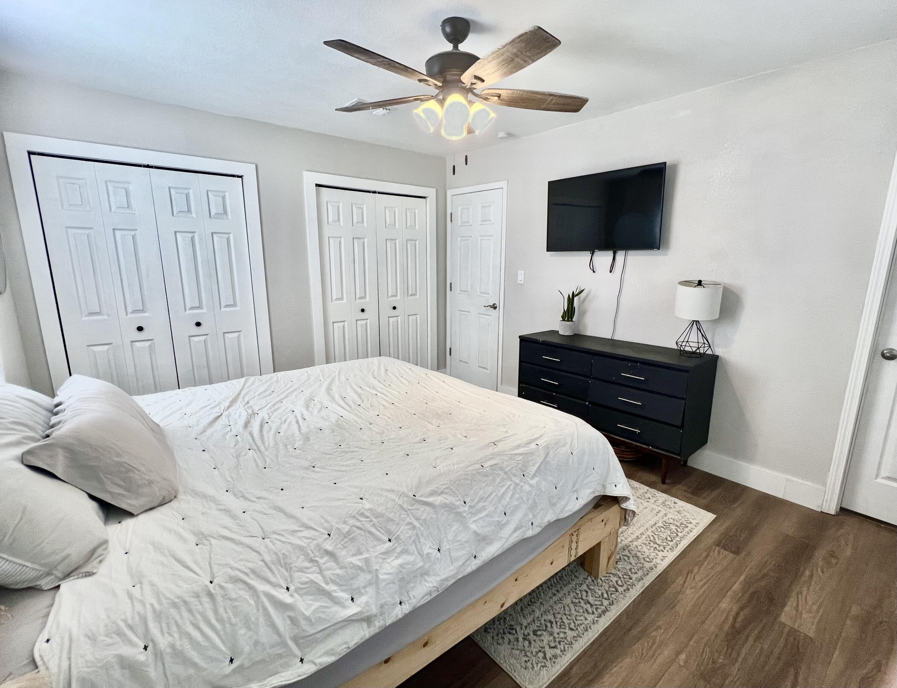 COLONY EST 3RD ADD LOT 20 BLK C - Residential