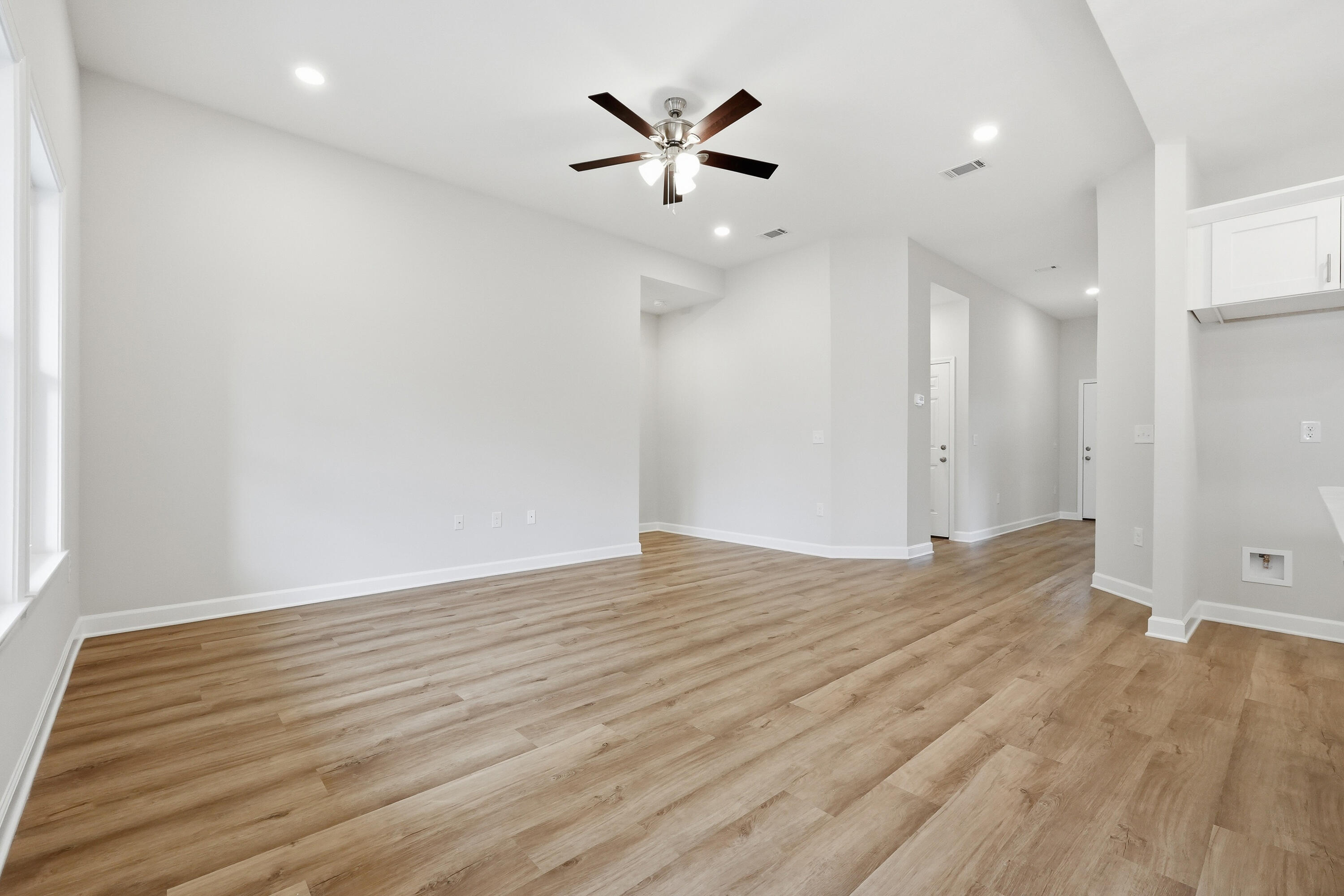 SOUTHERN CHARM - Residential