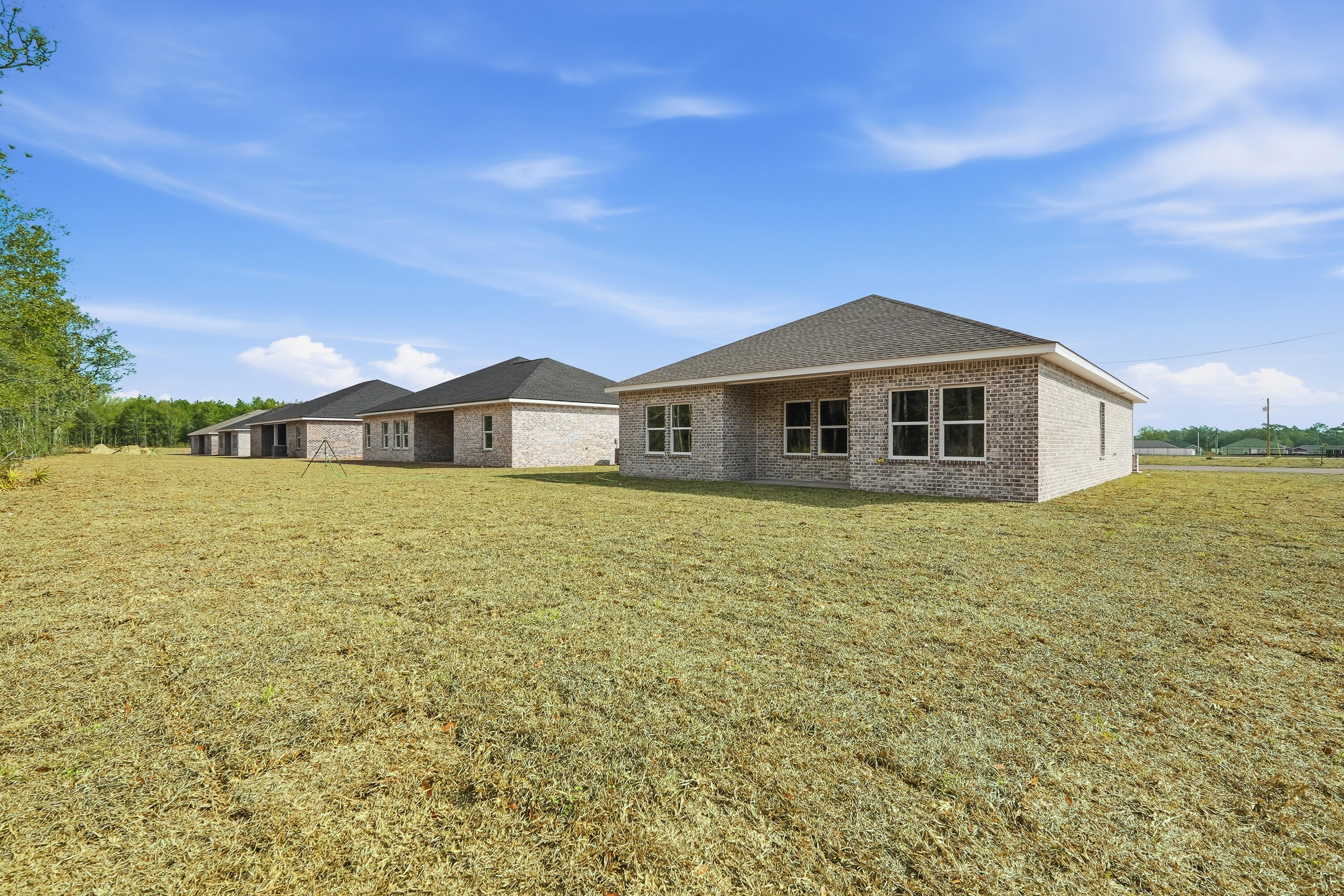 SOUTHERN CHARM - Residential