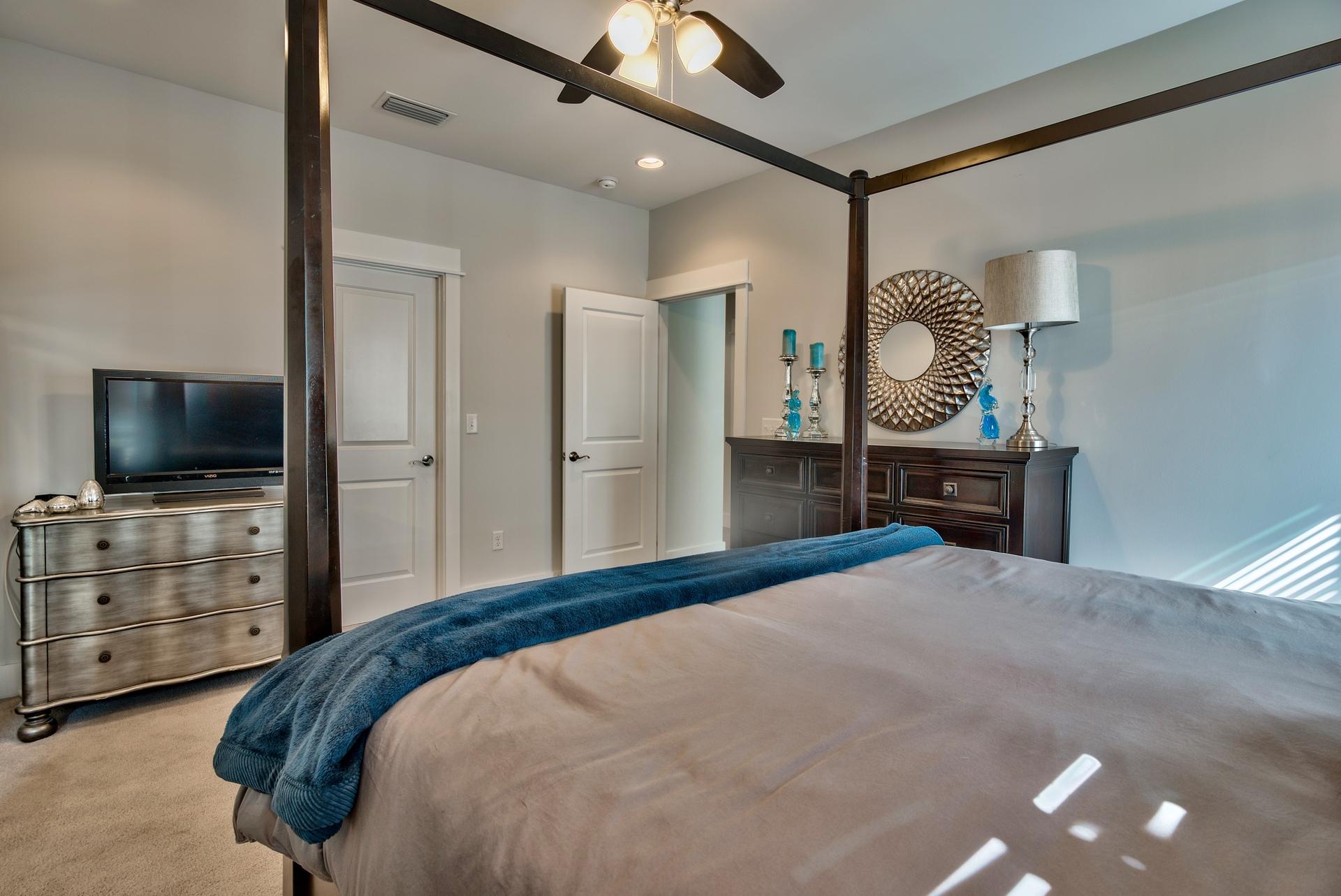 PARADISE GROVE - Residential