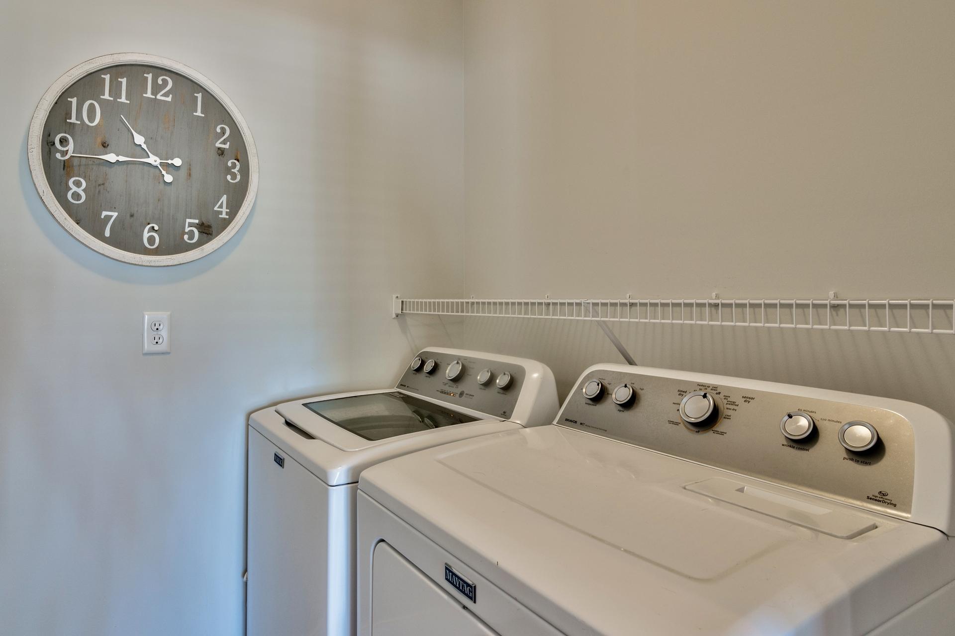 PARADISE GROVE - Residential