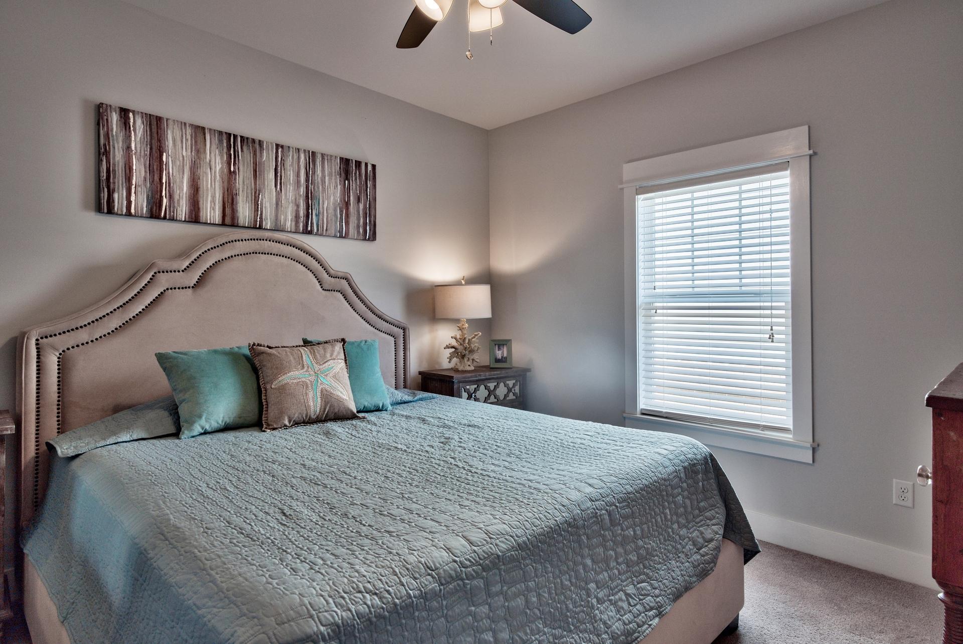 PARADISE GROVE - Residential