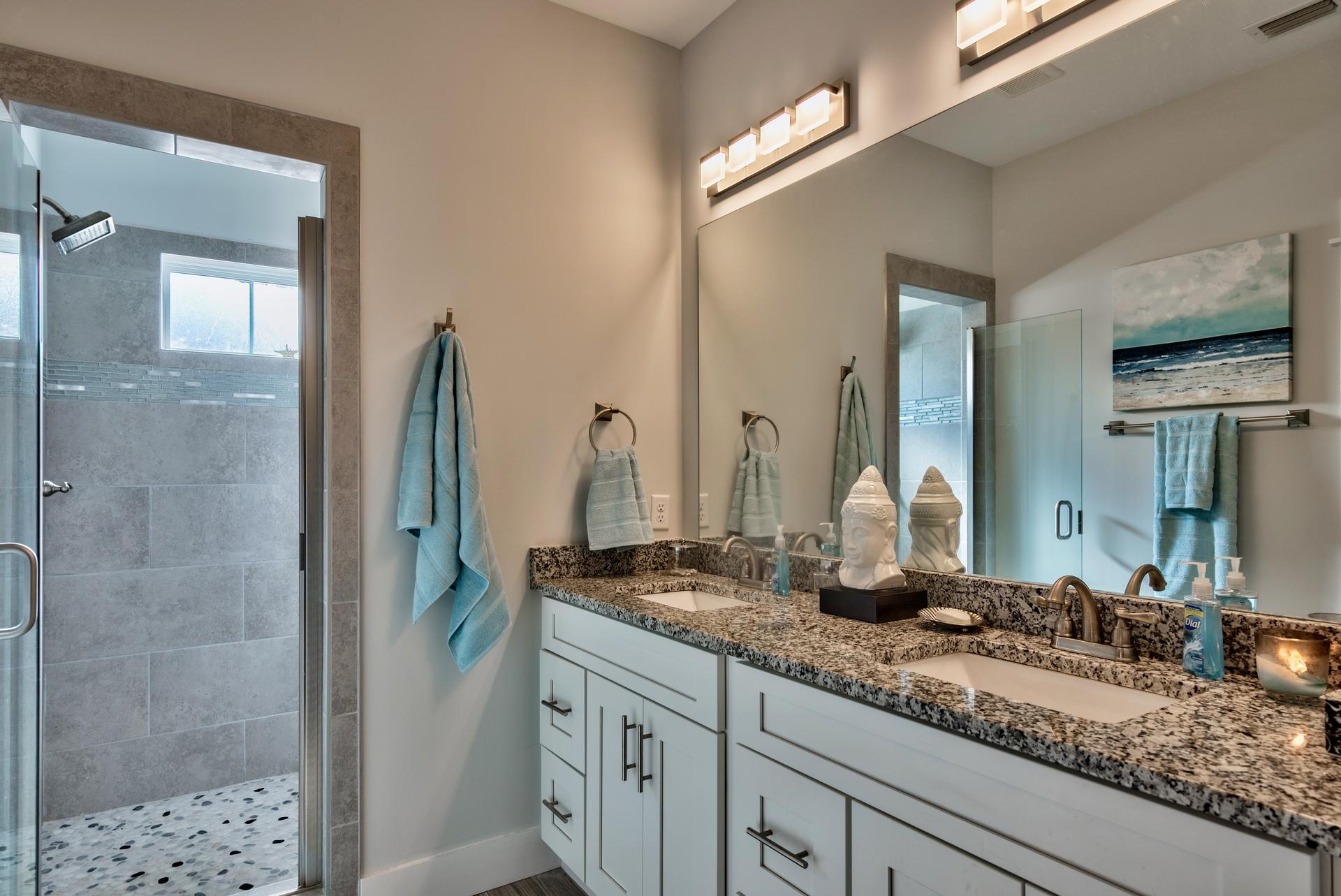 PARADISE GROVE - Residential