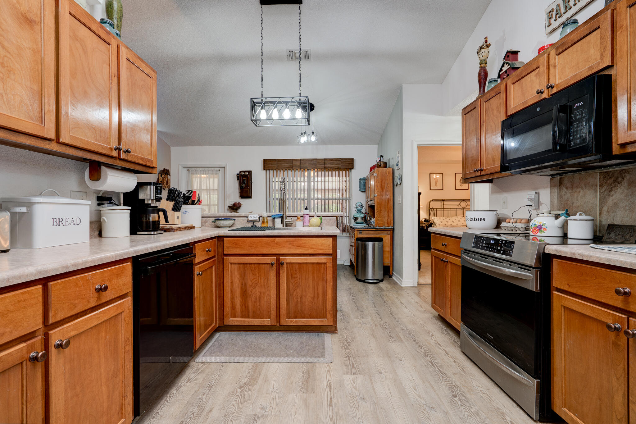 MOUNT OLIVE ESTATES - Residential