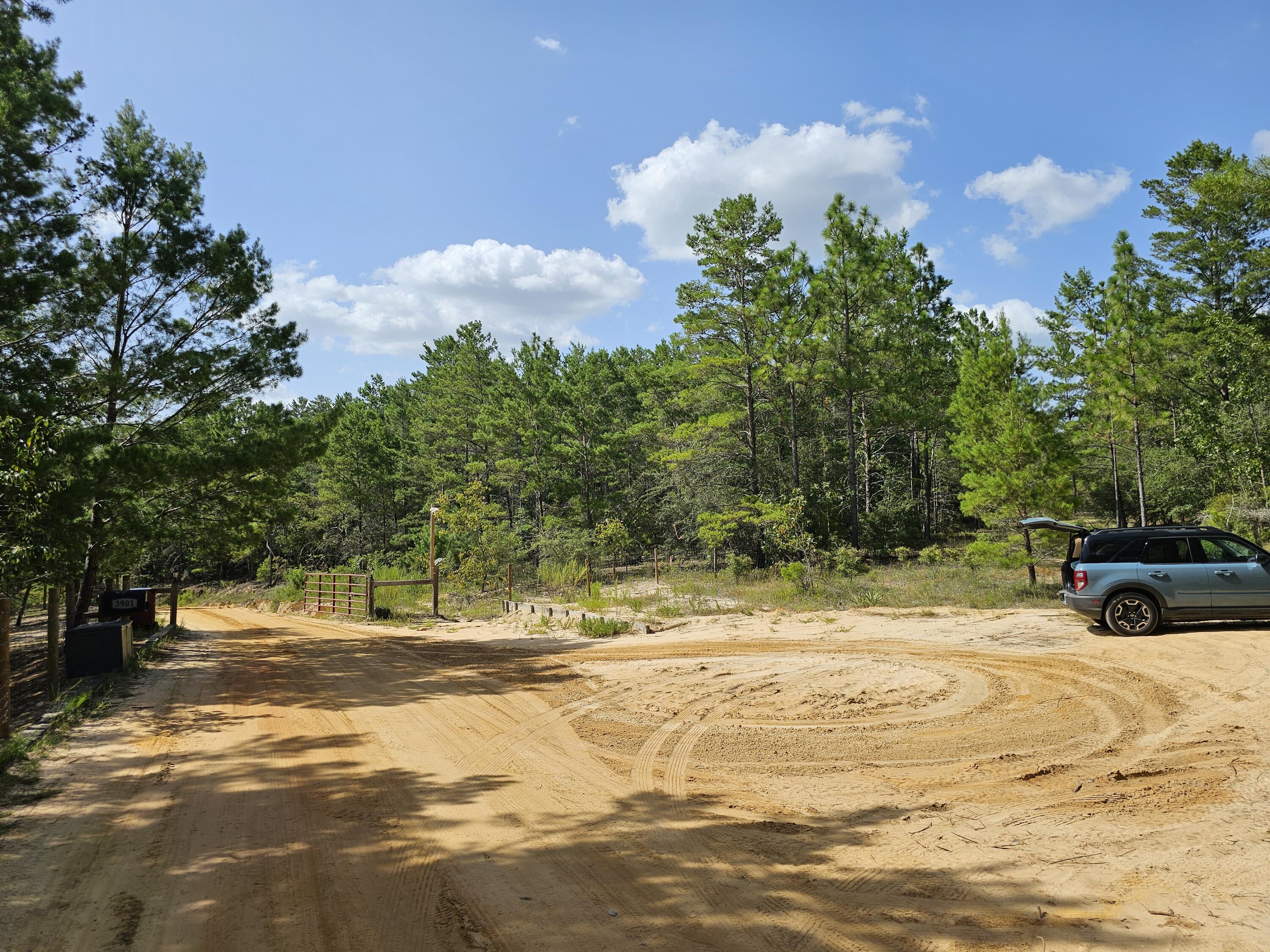 WOODLANDS OF CLEAR CREEK, UNRECORDED - Land