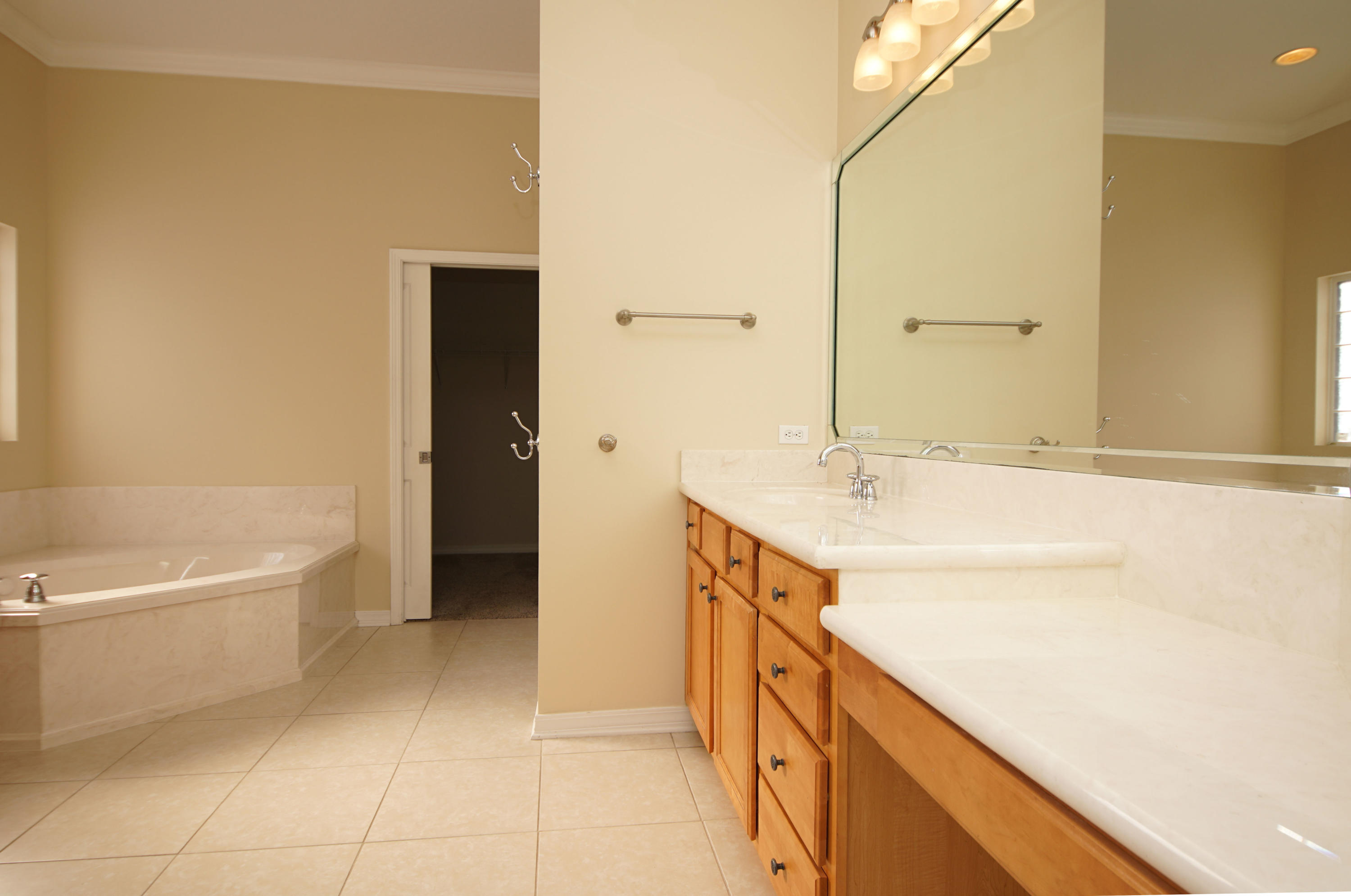 BRIDGEPORT COLONY - Residential