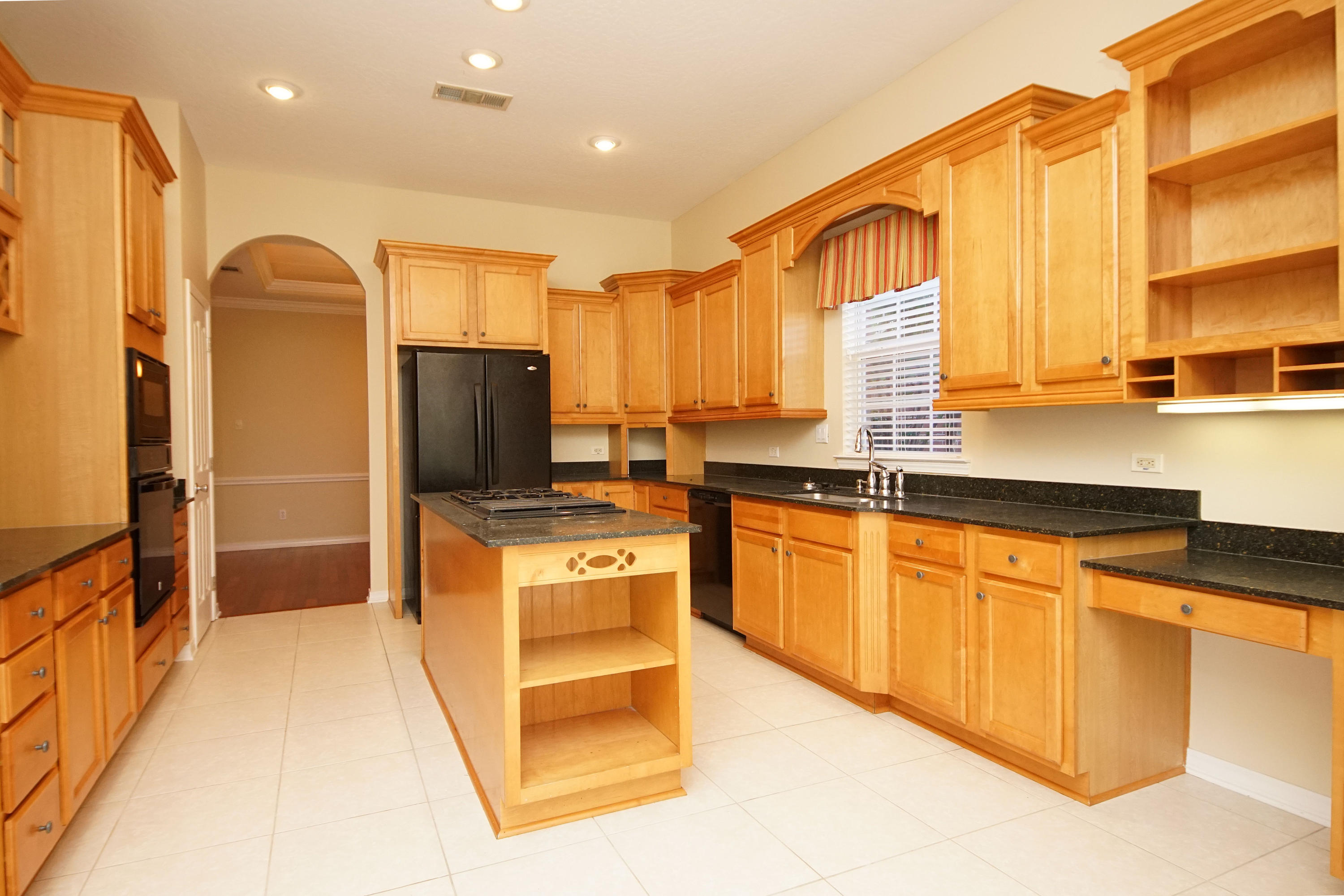 BRIDGEPORT COLONY - Residential