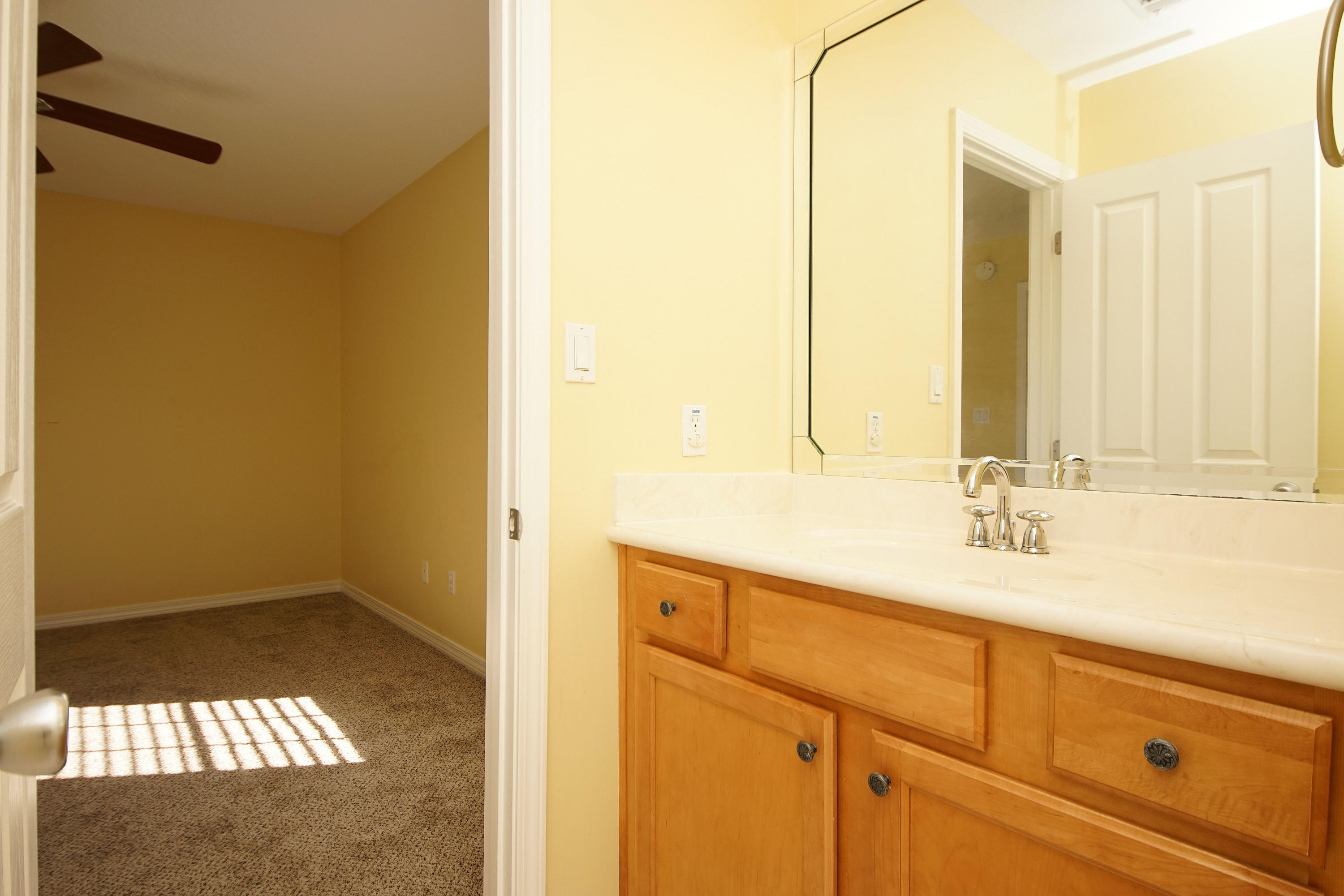 BRIDGEPORT COLONY - Residential