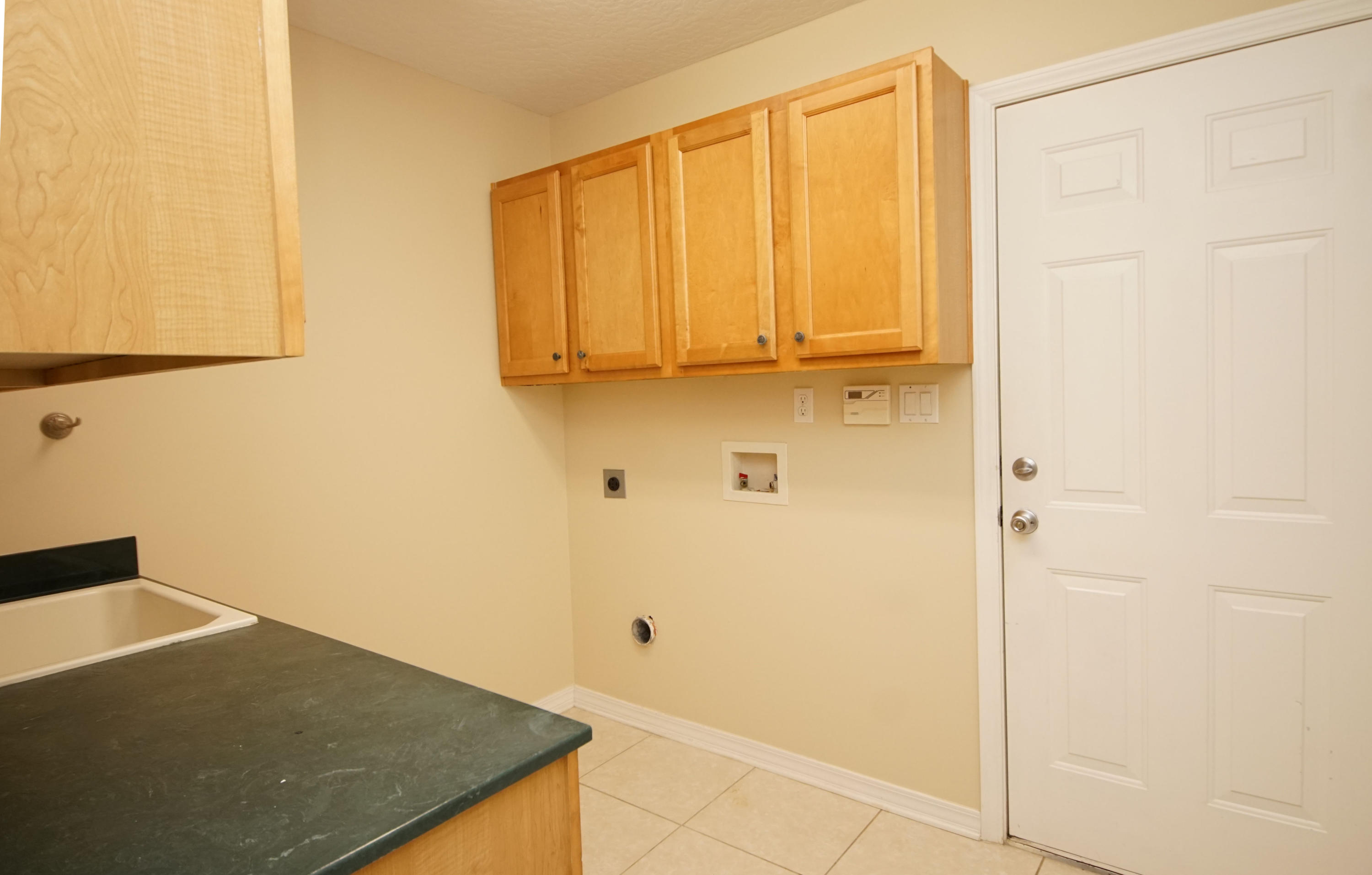 BRIDGEPORT COLONY - Residential