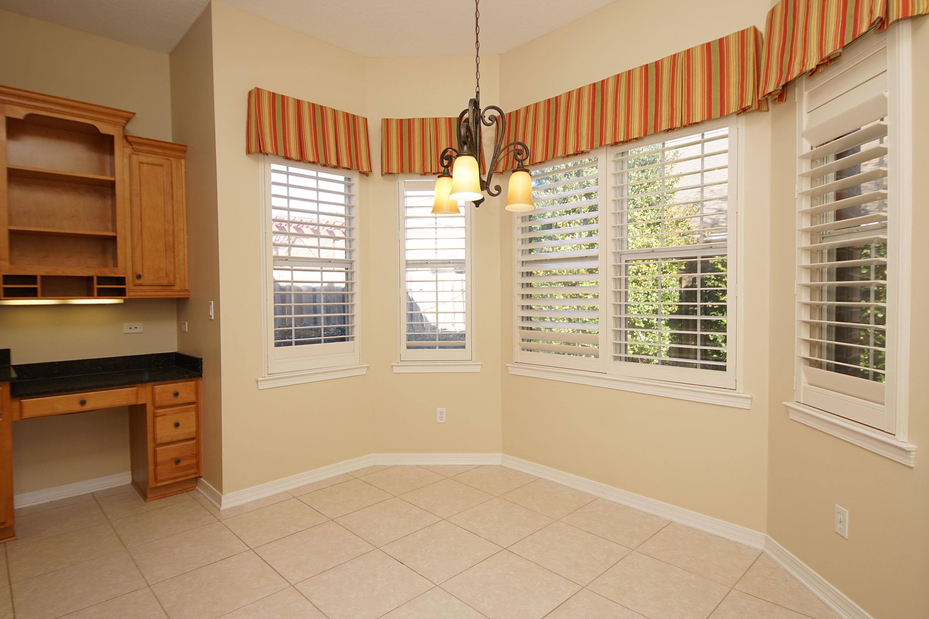 BRIDGEPORT COLONY - Residential