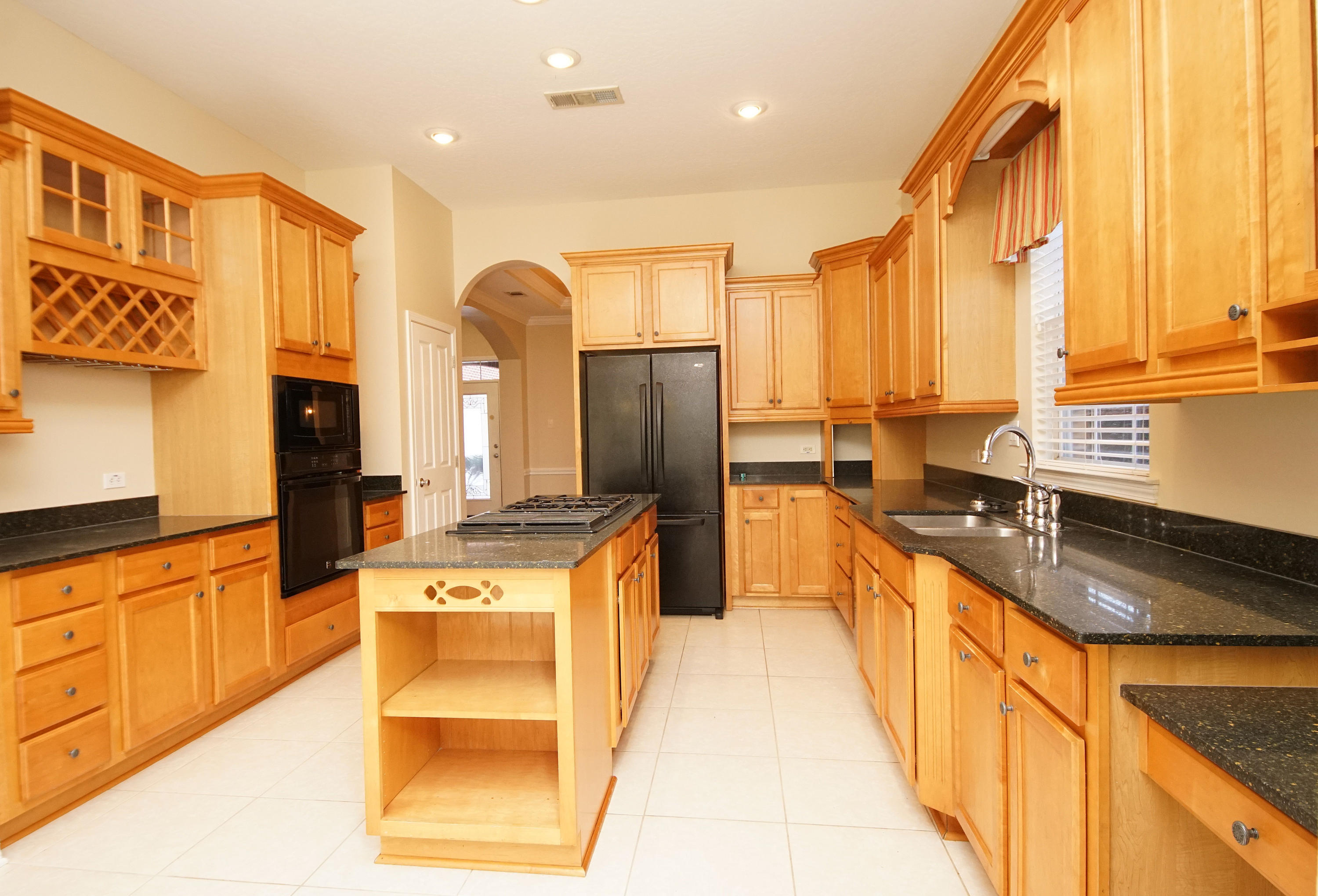 BRIDGEPORT COLONY - Residential