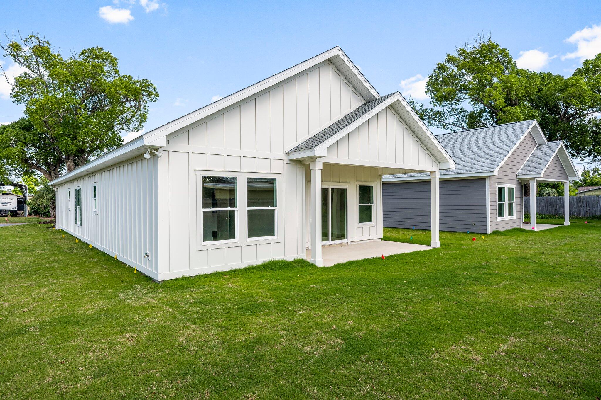 NO RECORDED SUBDIVISION - Residential