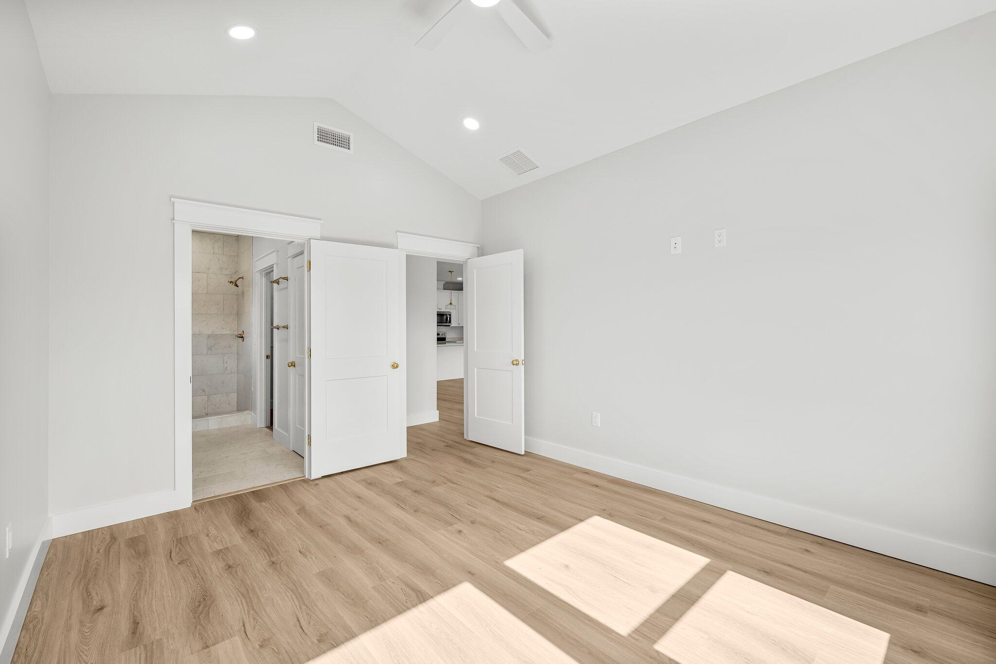 NO RECORDED SUBDIVISION - Residential
