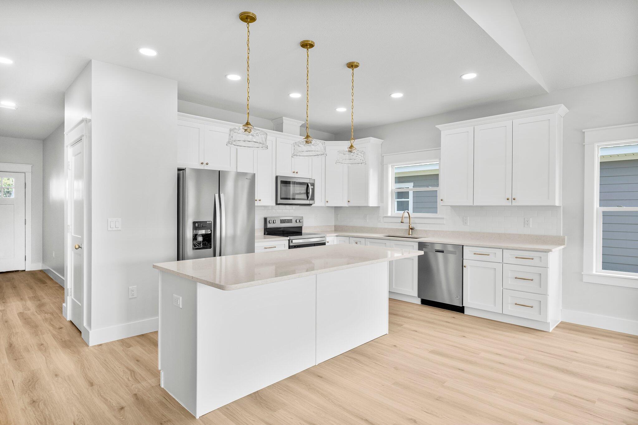 NO RECORDED SUBDIVISION - Residential