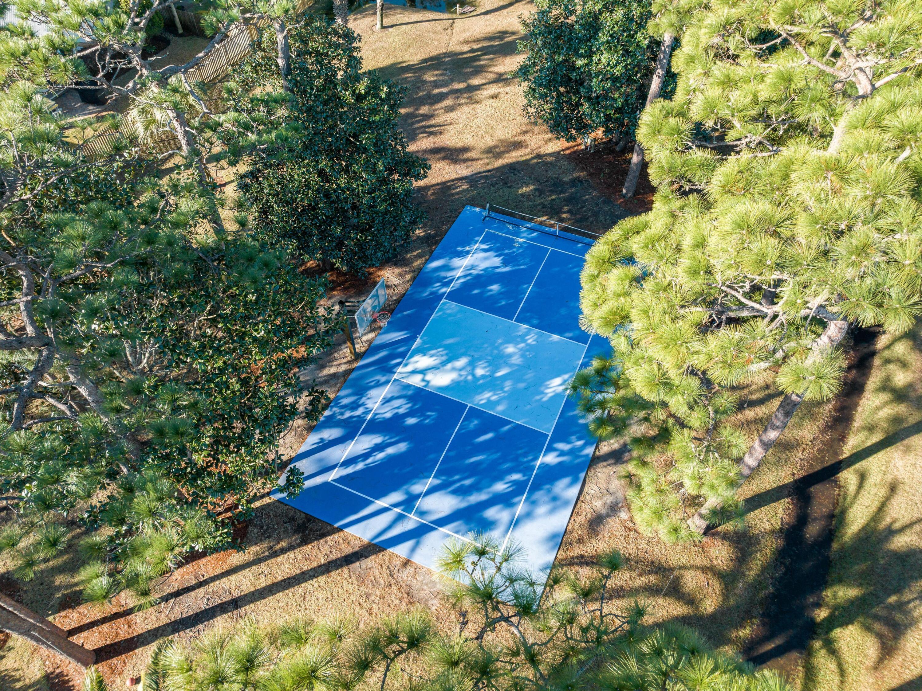 CARSON OAKS - Residential