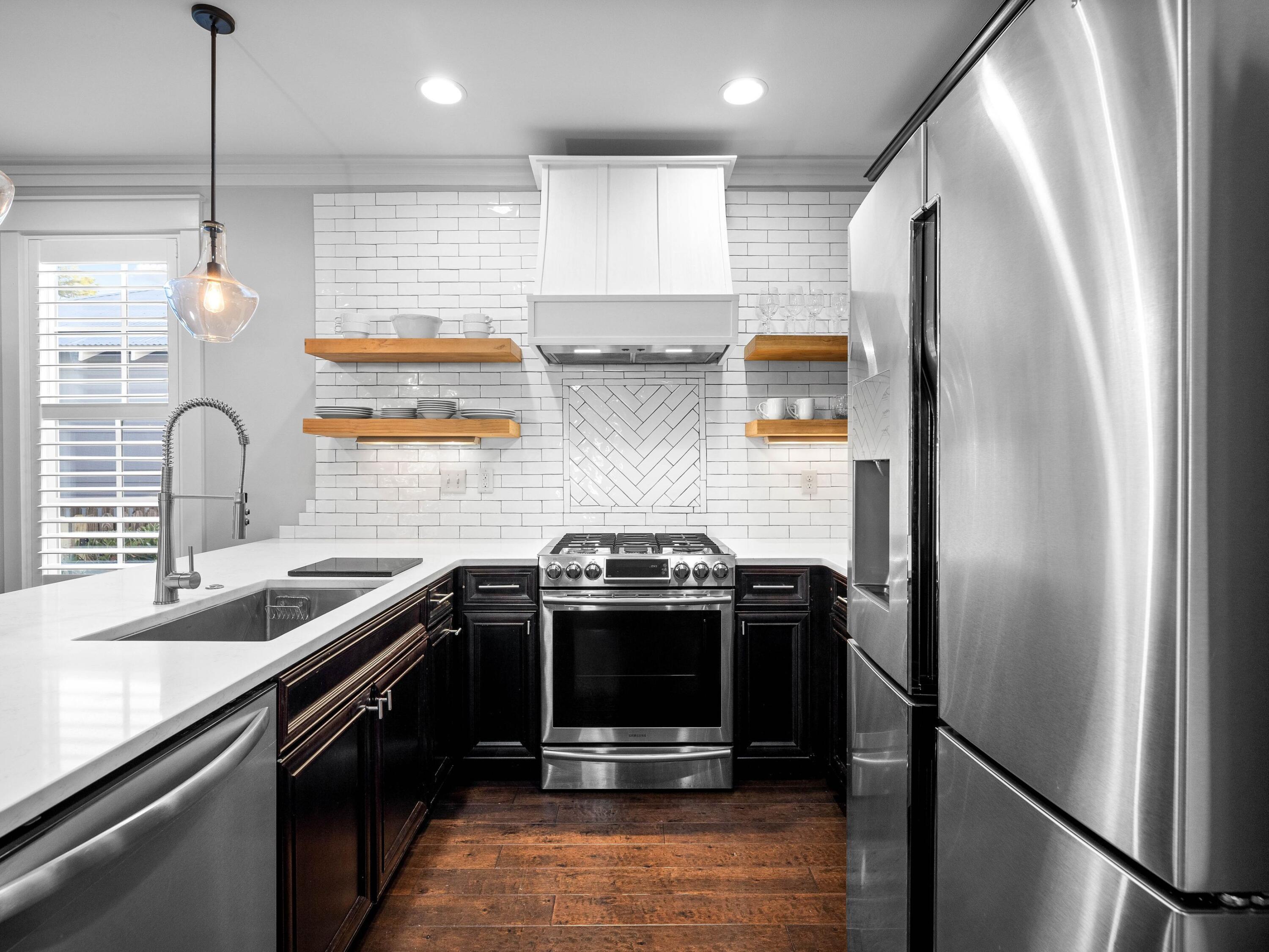 CARSON OAKS - Residential