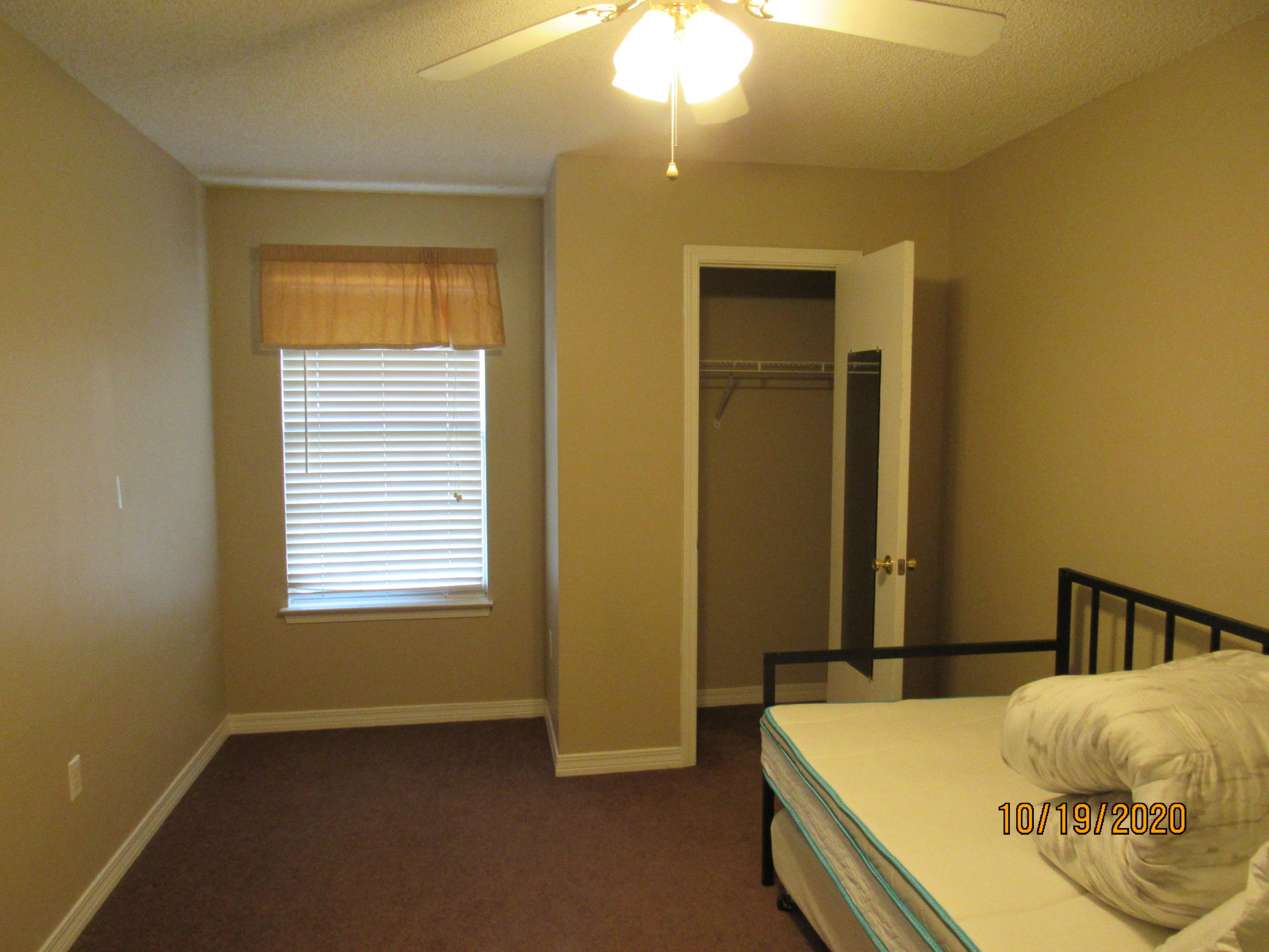 FOREST OAKS PH 1 - Residential Lease