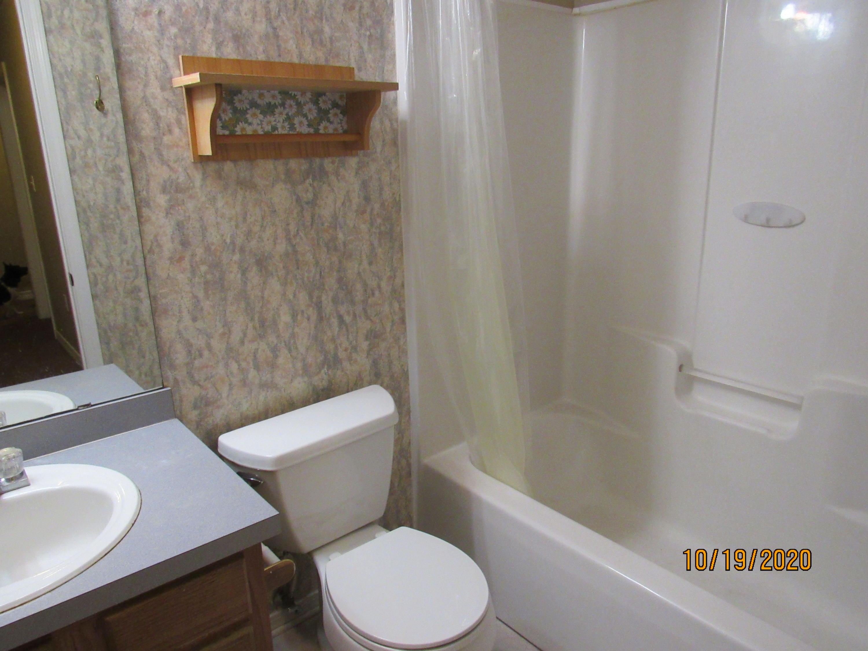 FOREST OAKS PH 1 - Residential Lease
