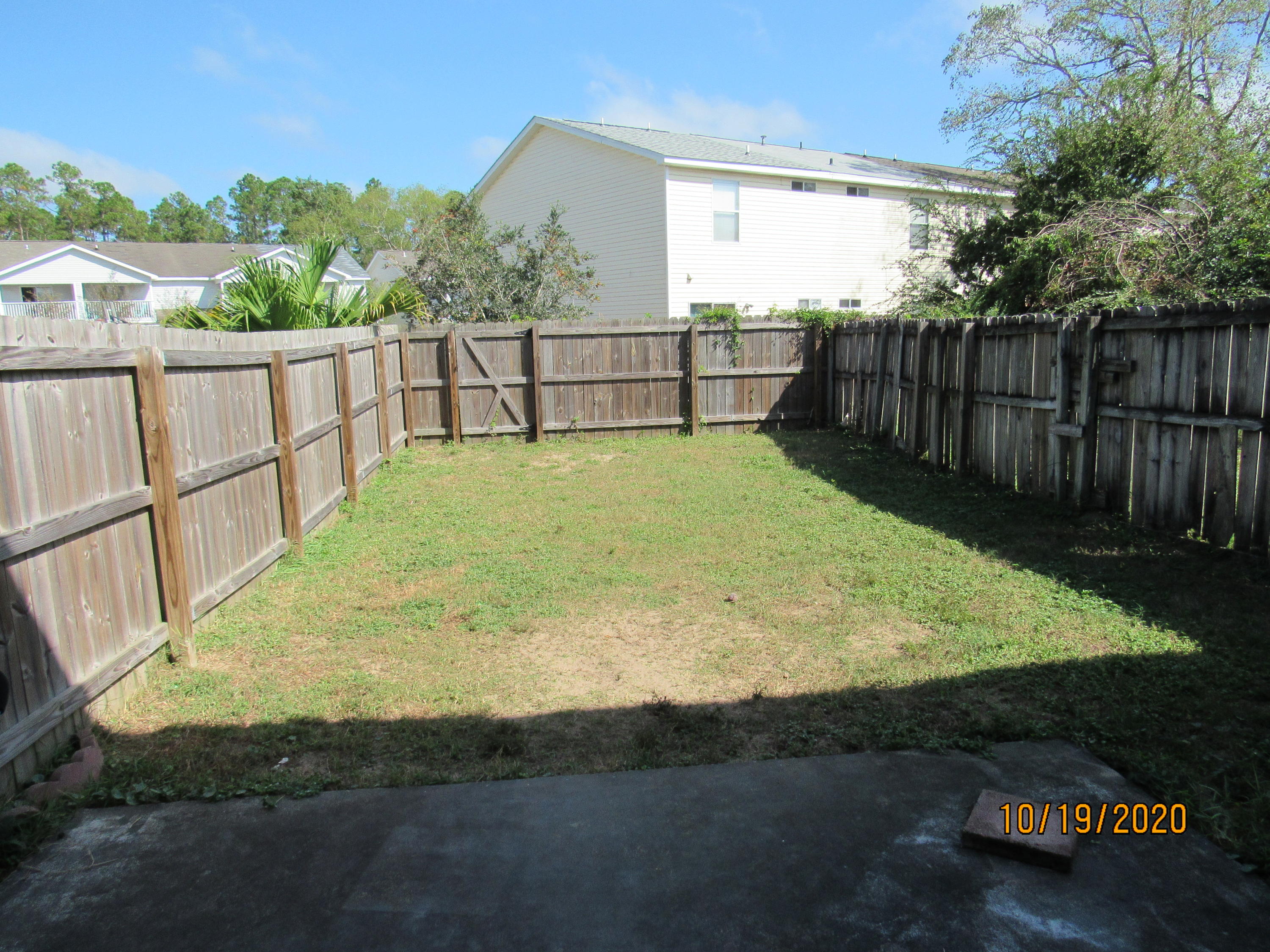 FOREST OAKS PH 1 - Residential Lease