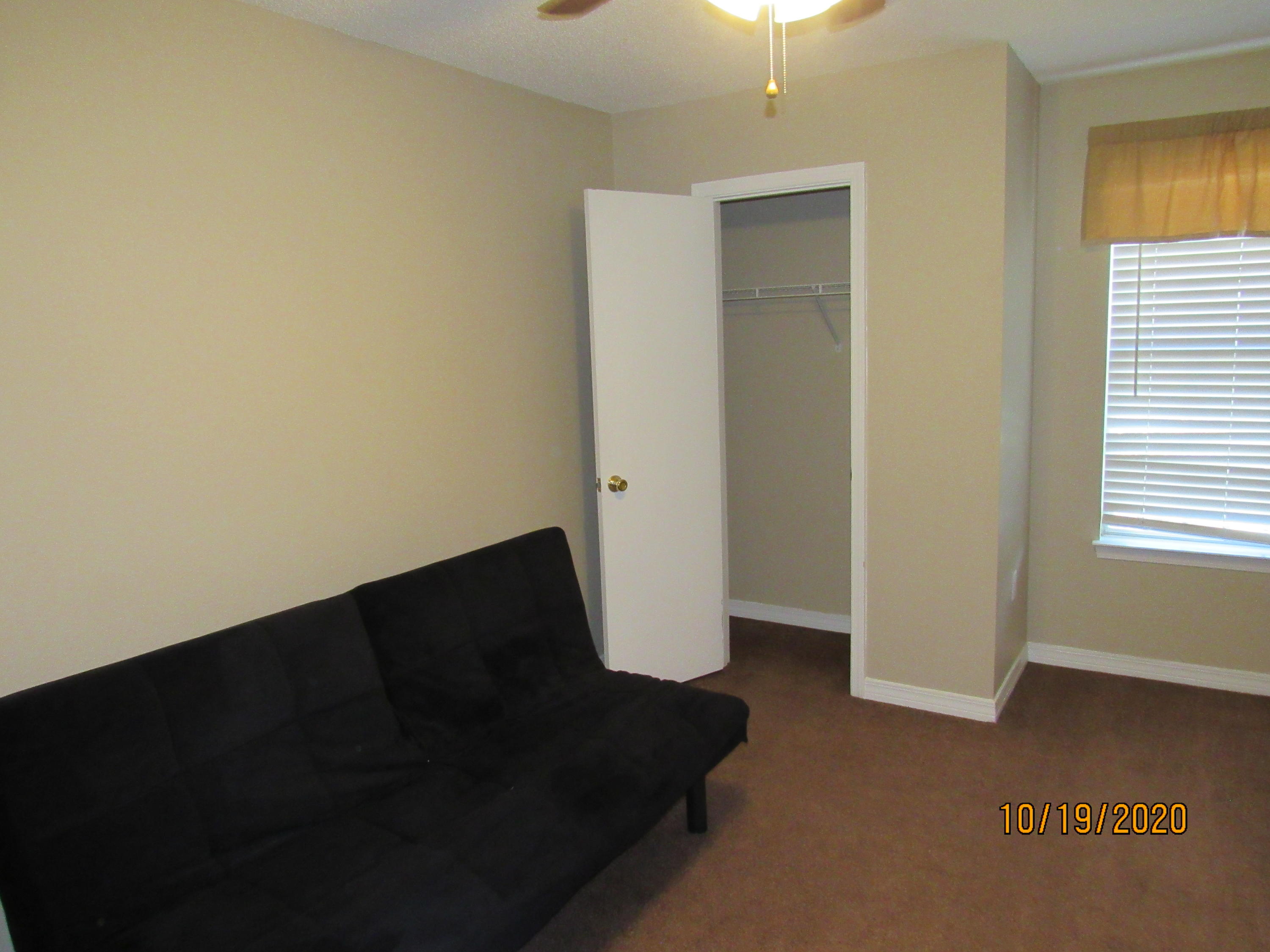 FOREST OAKS PH 1 - Residential Lease