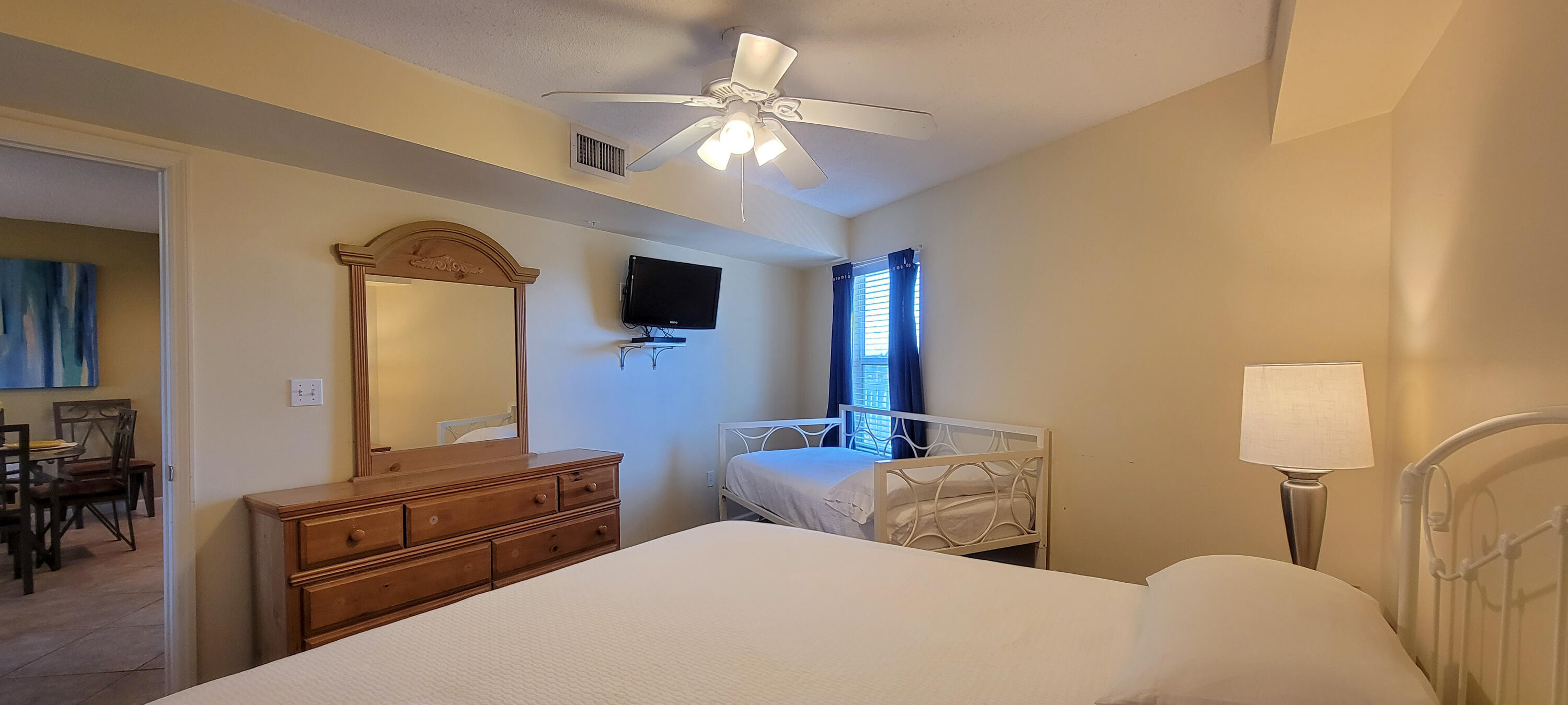 Seacrest Condominiums - Residential