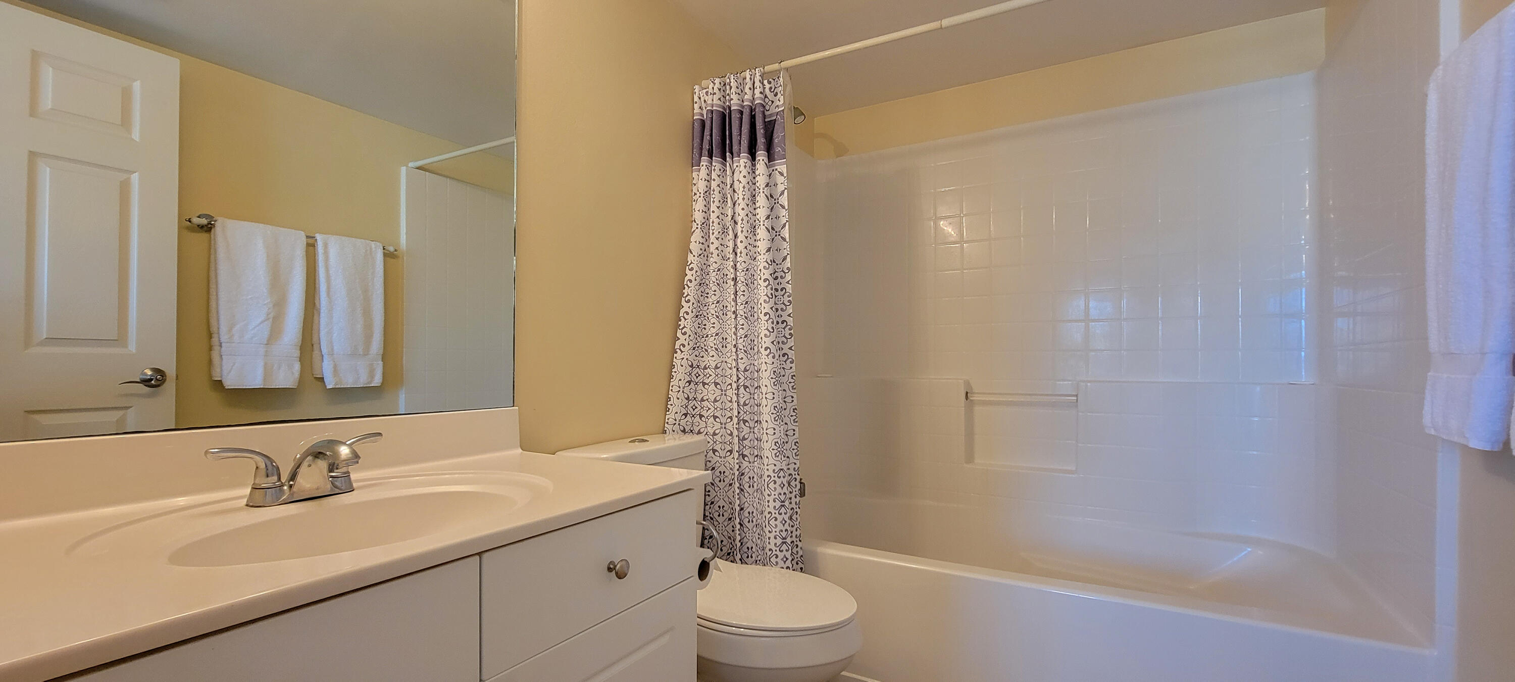 Seacrest Condominiums - Residential