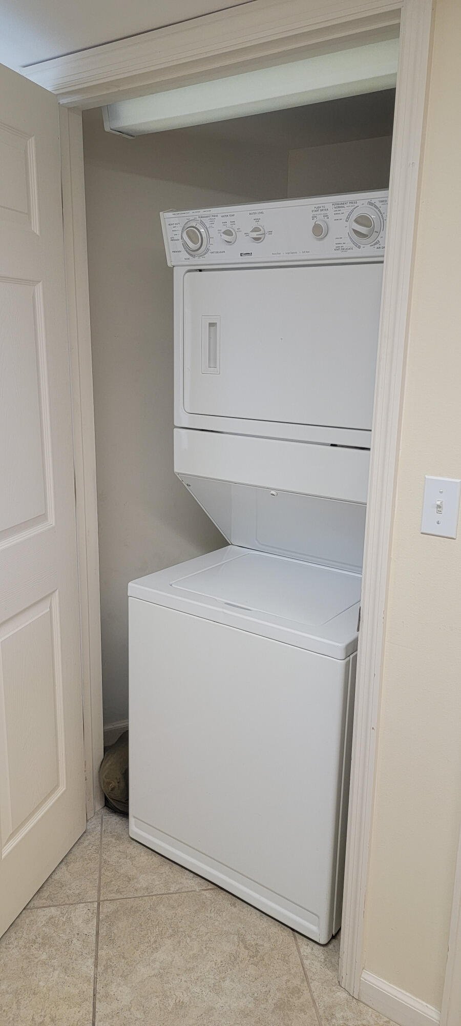 Seacrest Condominiums - Residential