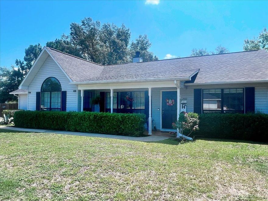 Welcome home to this Charming 3 bedroom 2 bath home Situated in Holley by the Sea. As you walk -in, Living/ Dining area have vaulted ceilings that allows this home to have a a spacious feel with a wood burning fireplace. Fully equipped Kitchen: Refrigerator, dishwasher, smooth top range, plenty of cabinetry, counter space & a breakfast bar. Interior laundry room. Owners Suite: large area with built in shelving, bathroom double vanity, shower and walk-in closet. Home also  has a Roomy 20x 20 Family Entertainment room with terra cotta  flooring, plenty of windows overlooking the large back yard. 2021 Roof, Fenced back yard, Gutters, side entry Garage, Covered Front Porch, sprinkler system. Make appointment today this will sell fast!