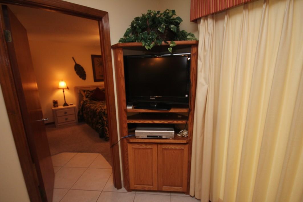ISLANDER CONDO PH 2 - Residential