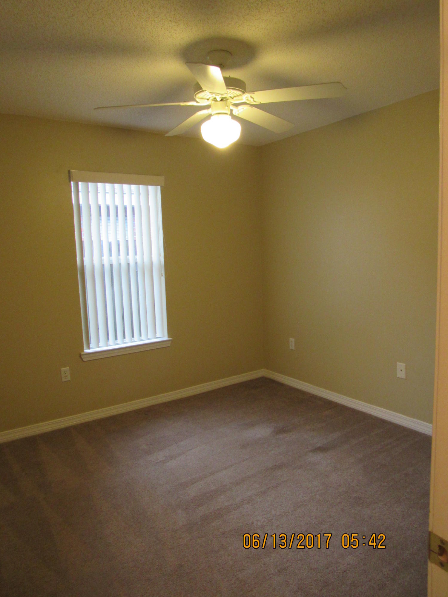 EMERALD VILLAGE S/D - Residential Lease