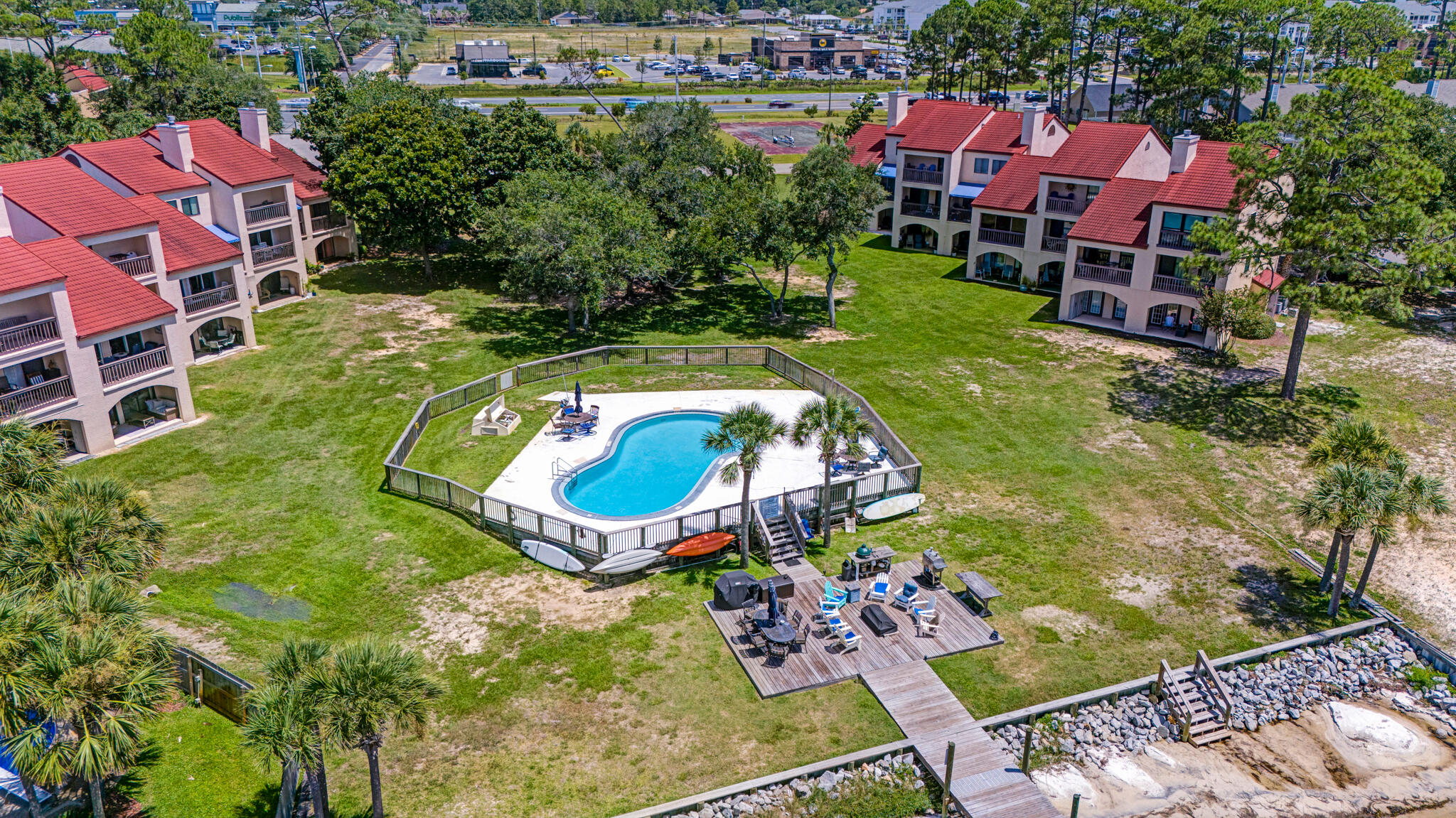 SAFE HARBOUR VILLAGE CONDO - Residential