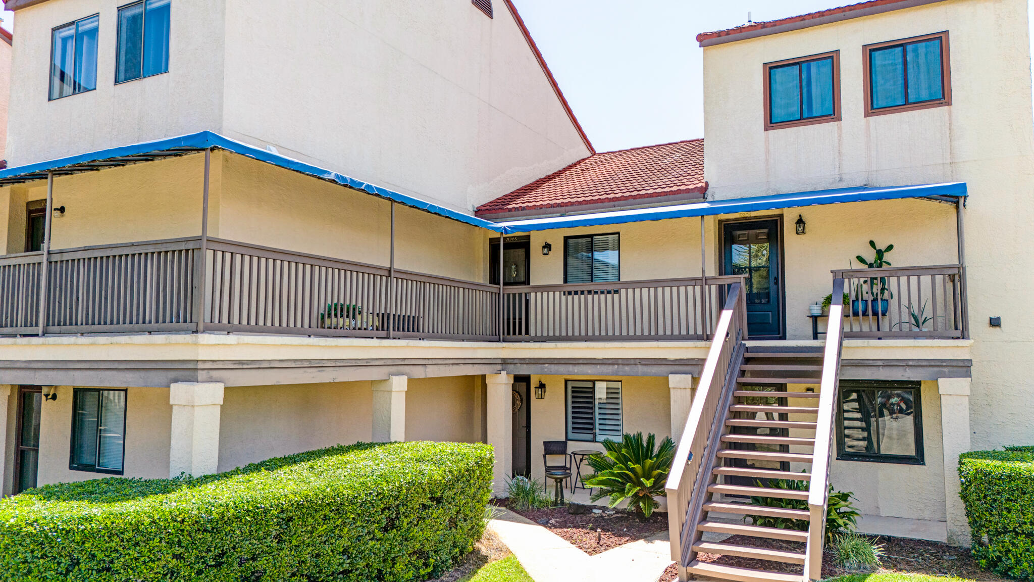 SAFE HARBOUR VILLAGE CONDO - Residential