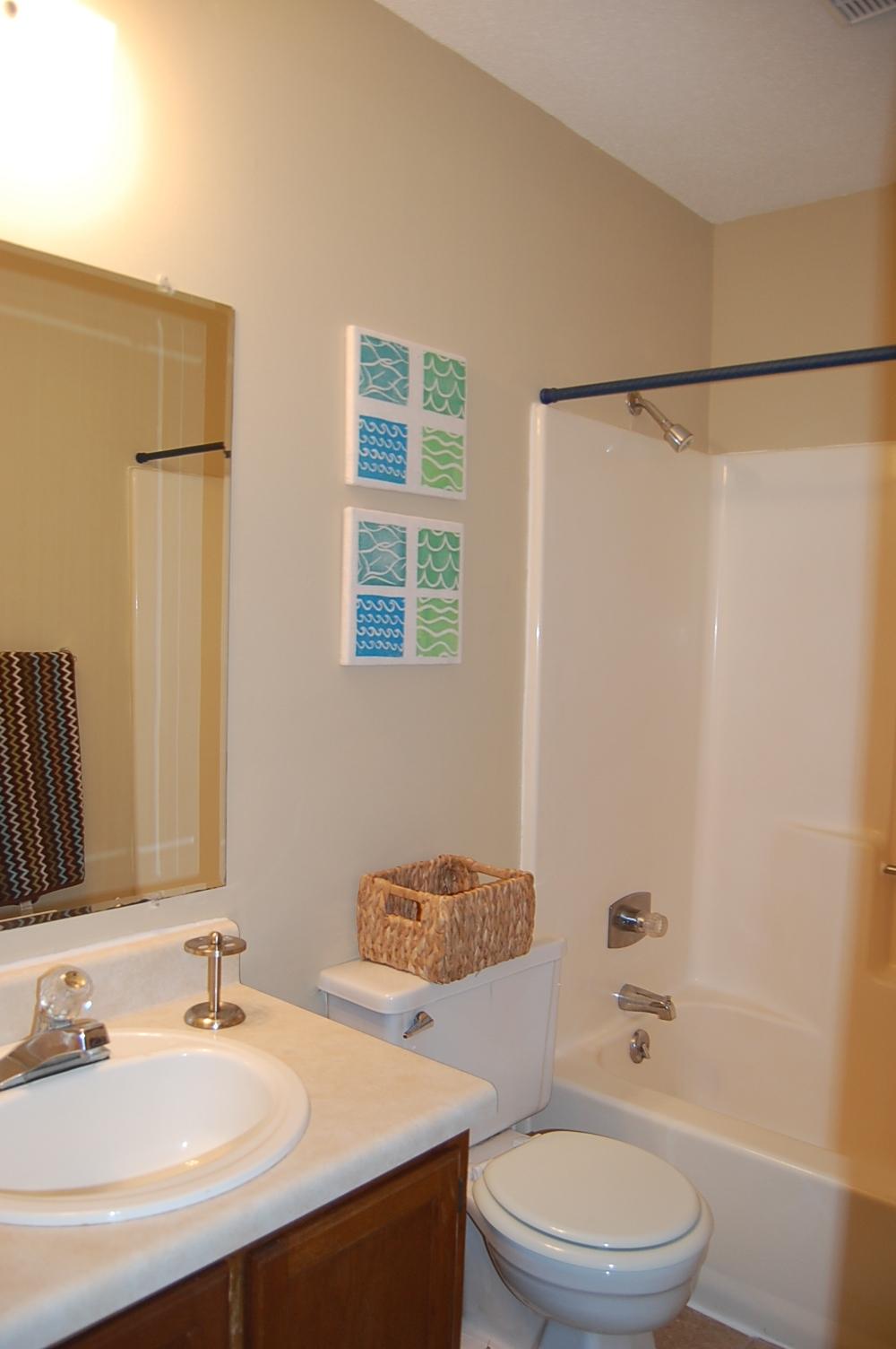 SQUIRREL HAVEN UNREC - Residential Lease