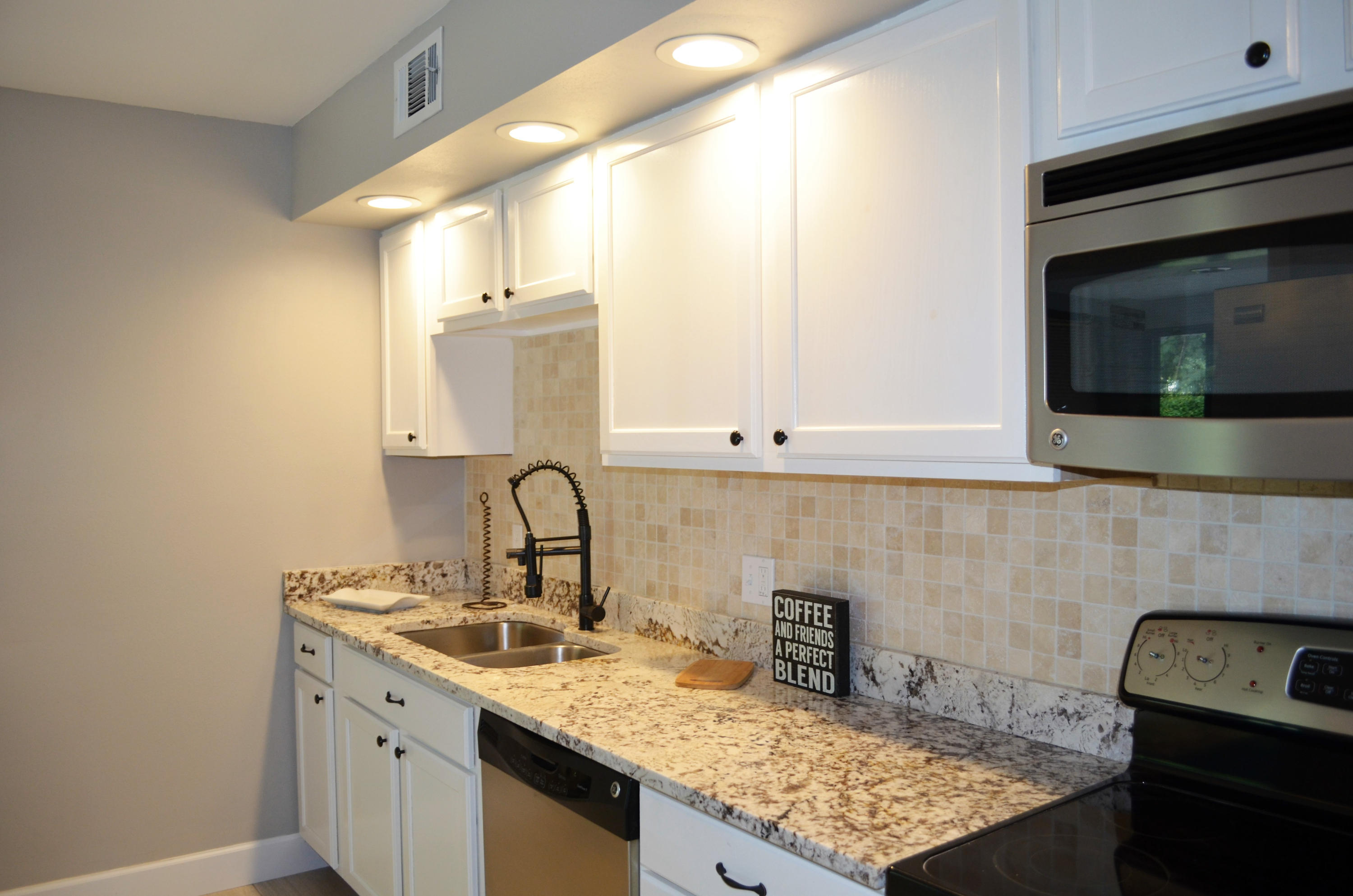 BLUEWATER BAY VILLAGE - Residential