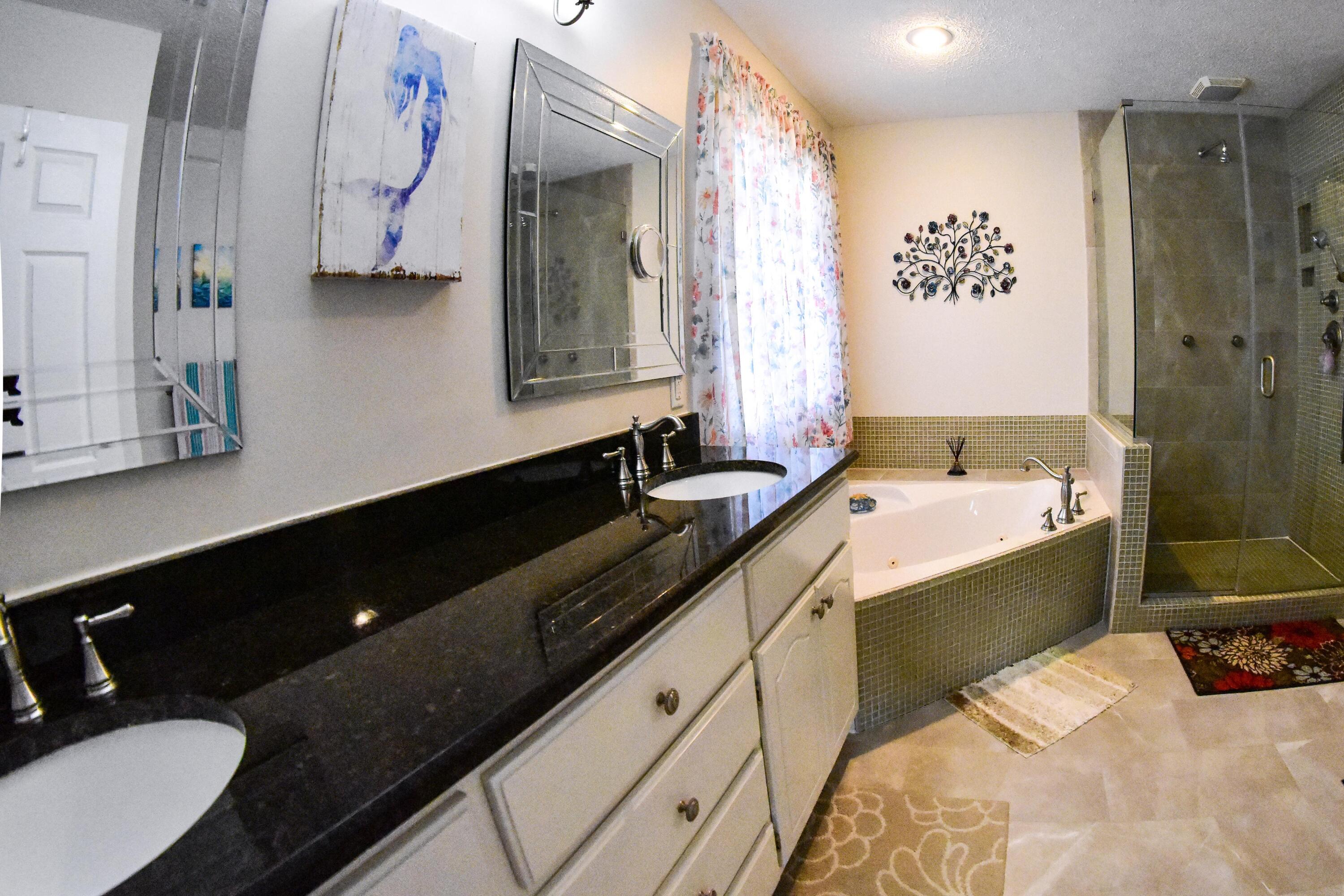 Delwood Point at the Preserve - Residential