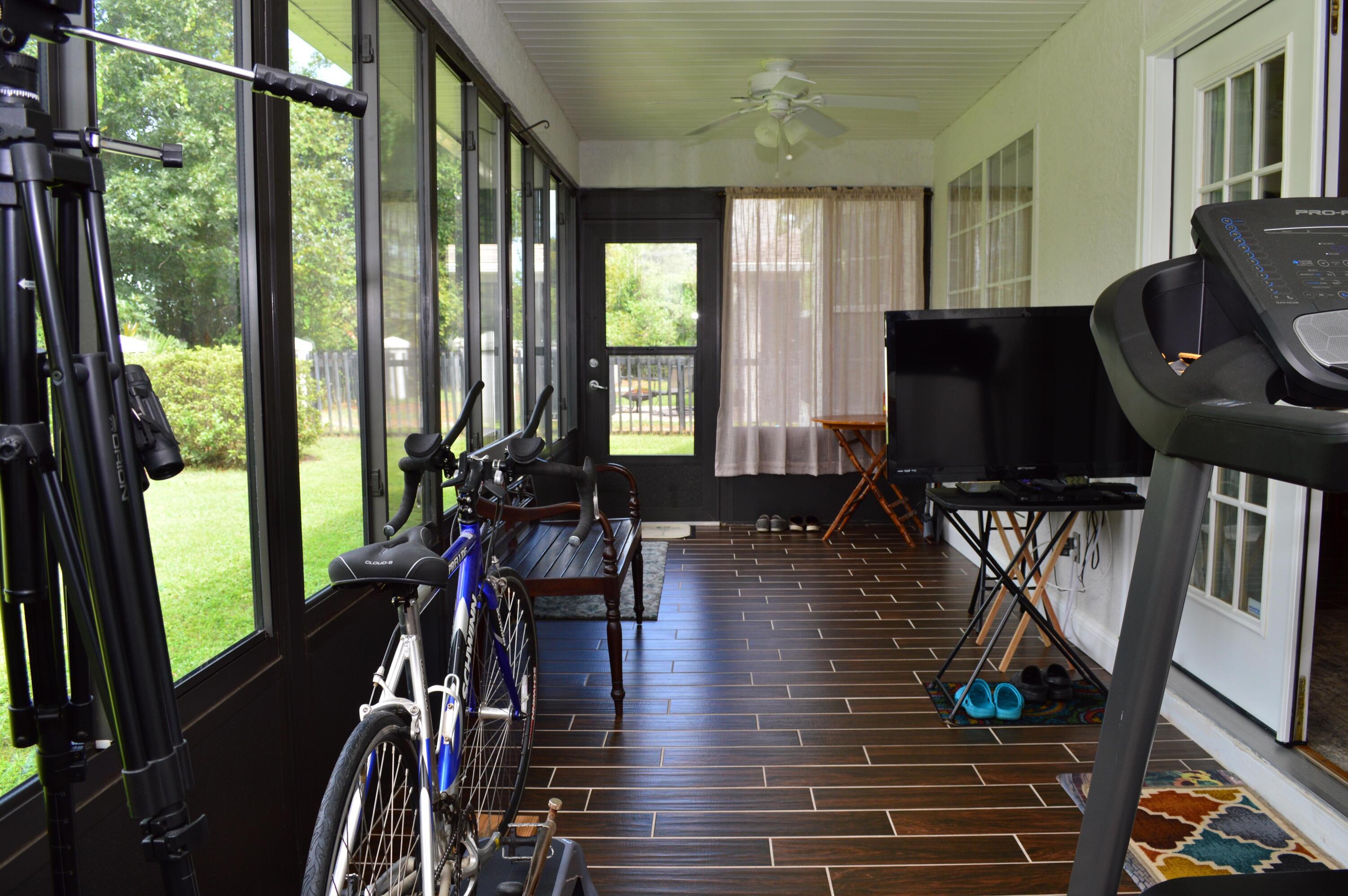 Delwood Point at the Preserve - Residential