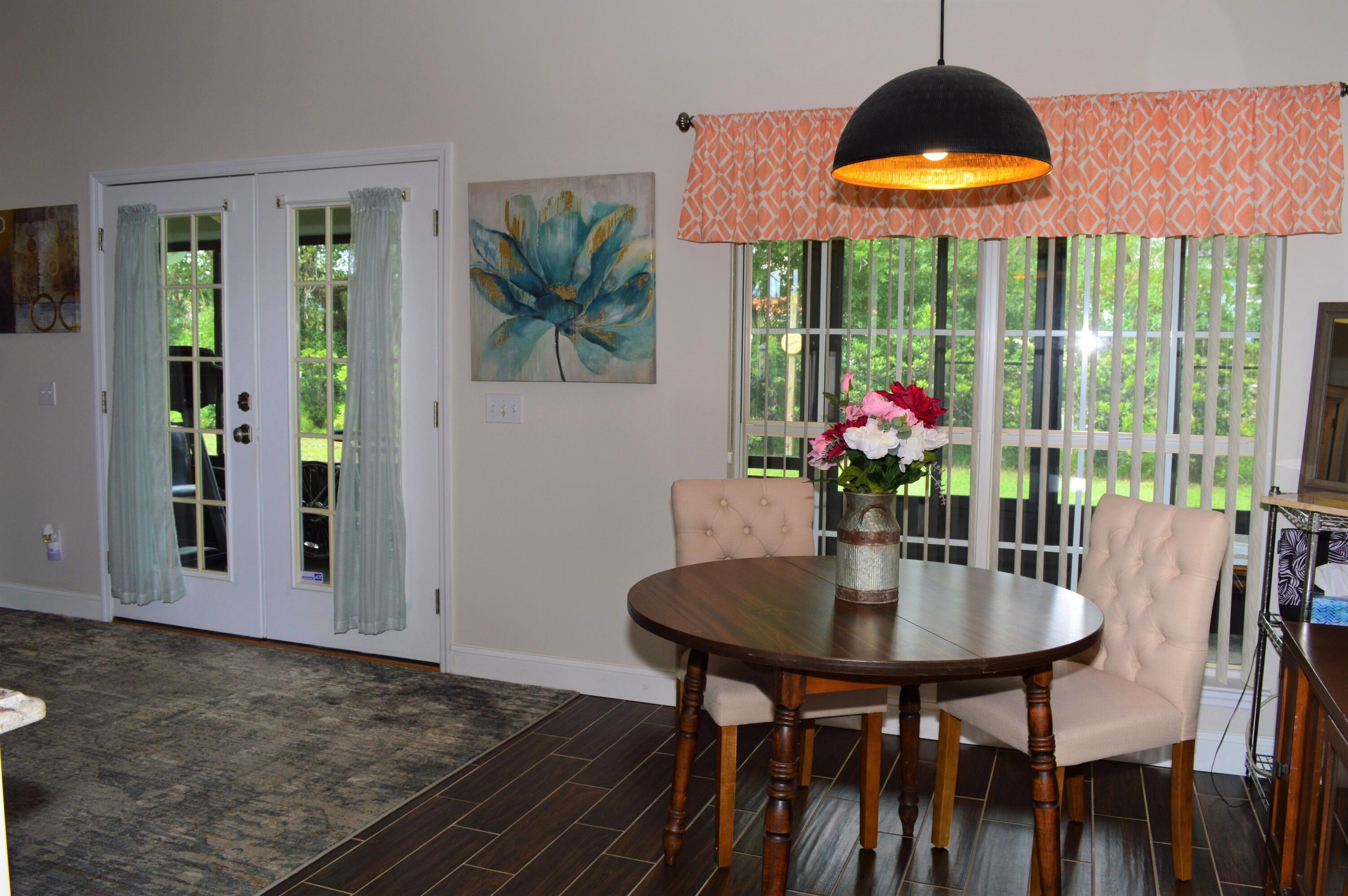 Delwood Point at the Preserve - Residential