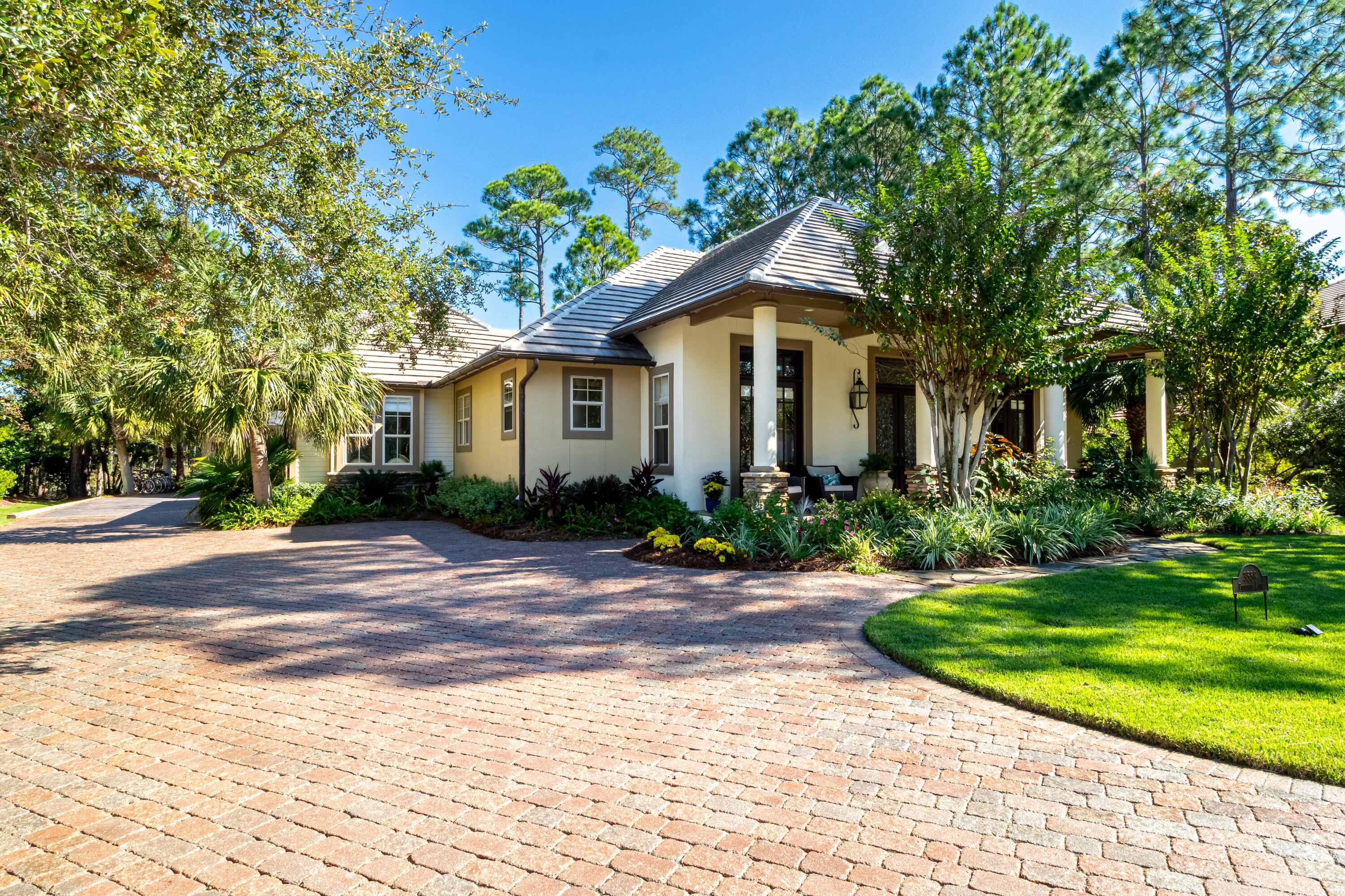 BURNT PINE - Residential