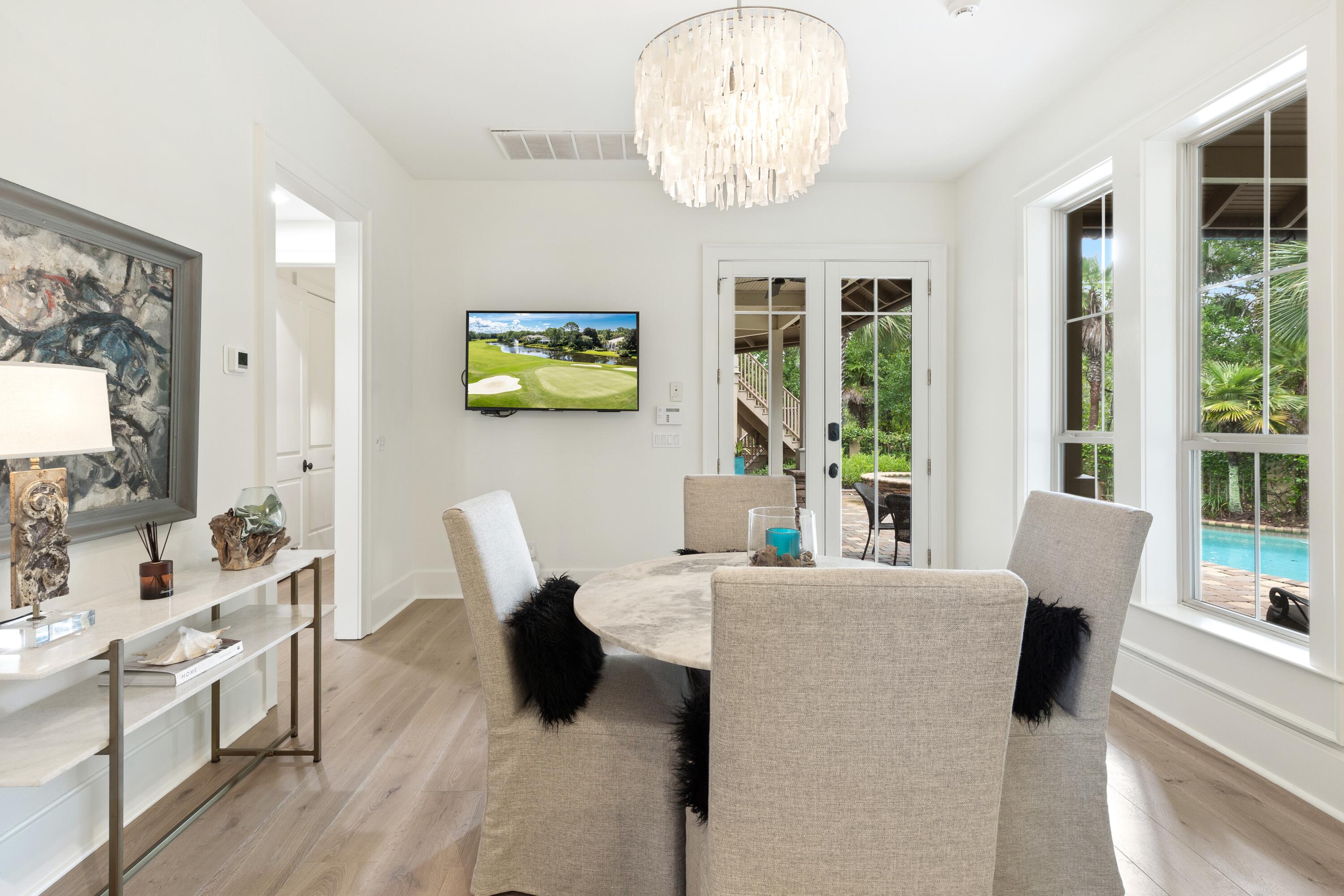 BURNT PINE - Residential