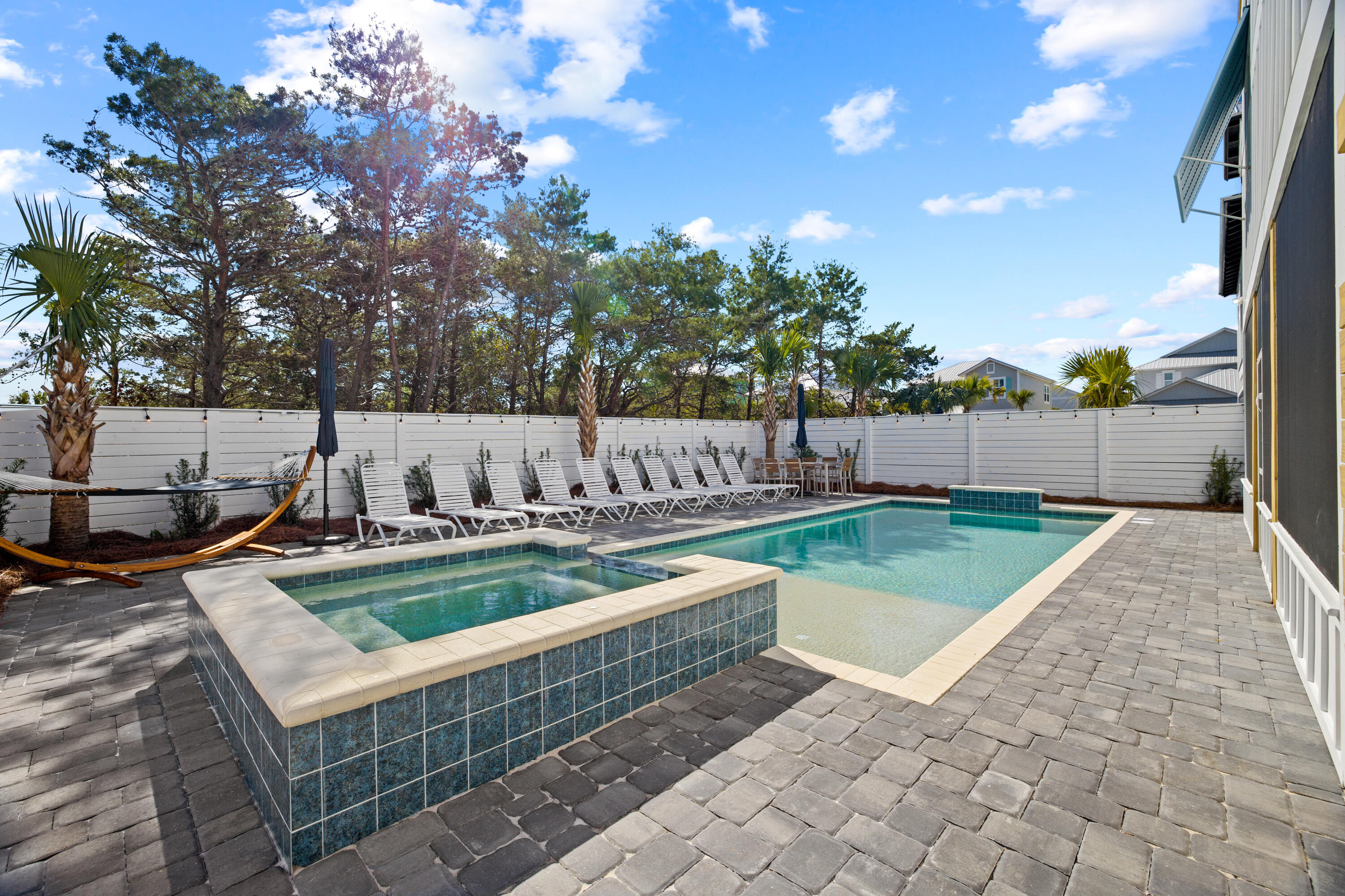 FRANGISTA BEACH 2ND ADDN - Residential