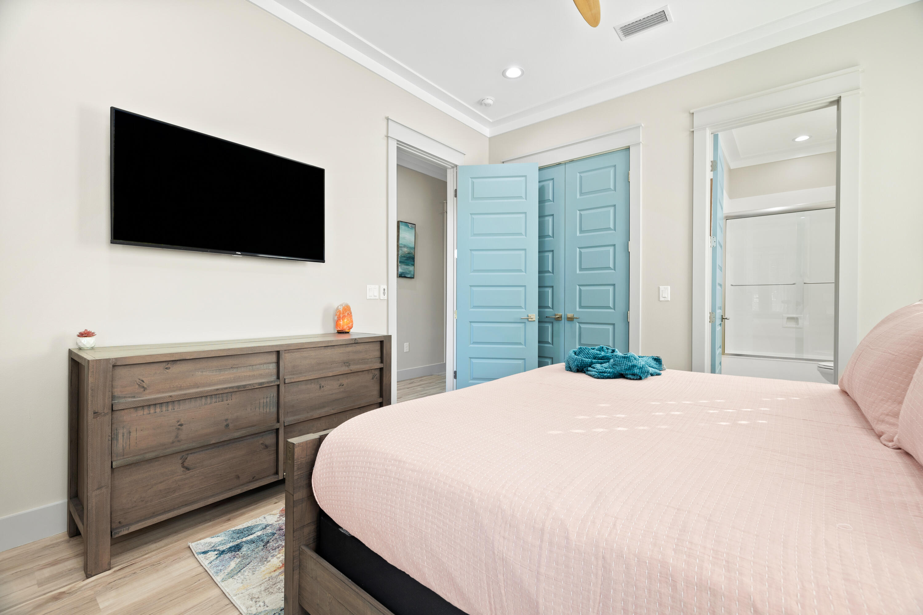 FRANGISTA BEACH 2ND ADDN - Residential