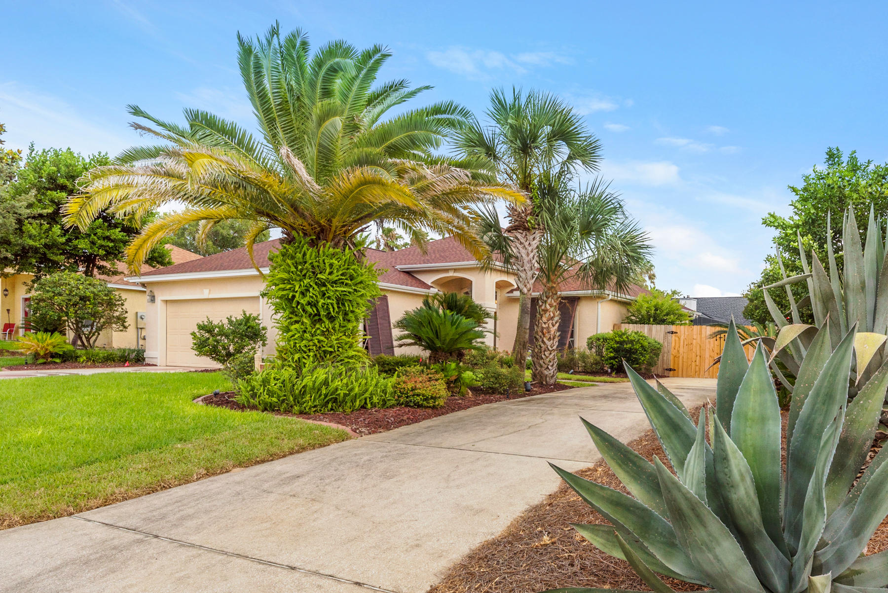 SUMMER BREEZE PH 1 - Residential