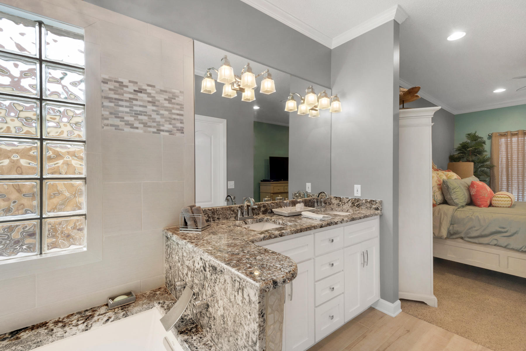 SUMMER BREEZE PH 1 - Residential