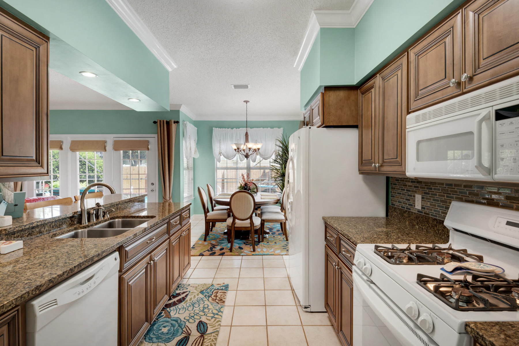 SUMMER BREEZE PH 1 - Residential