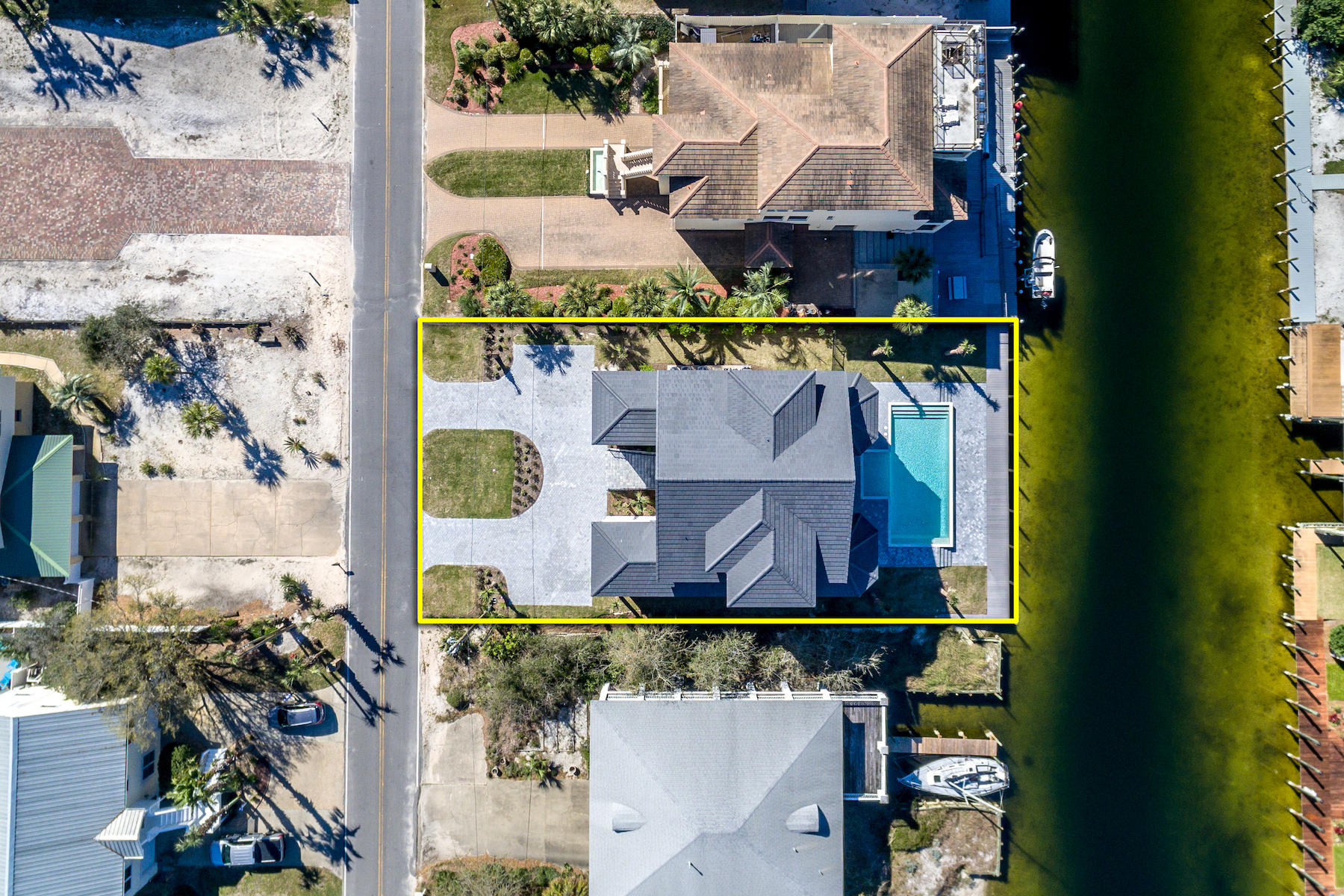 HOLIDAY ISLE - Residential
