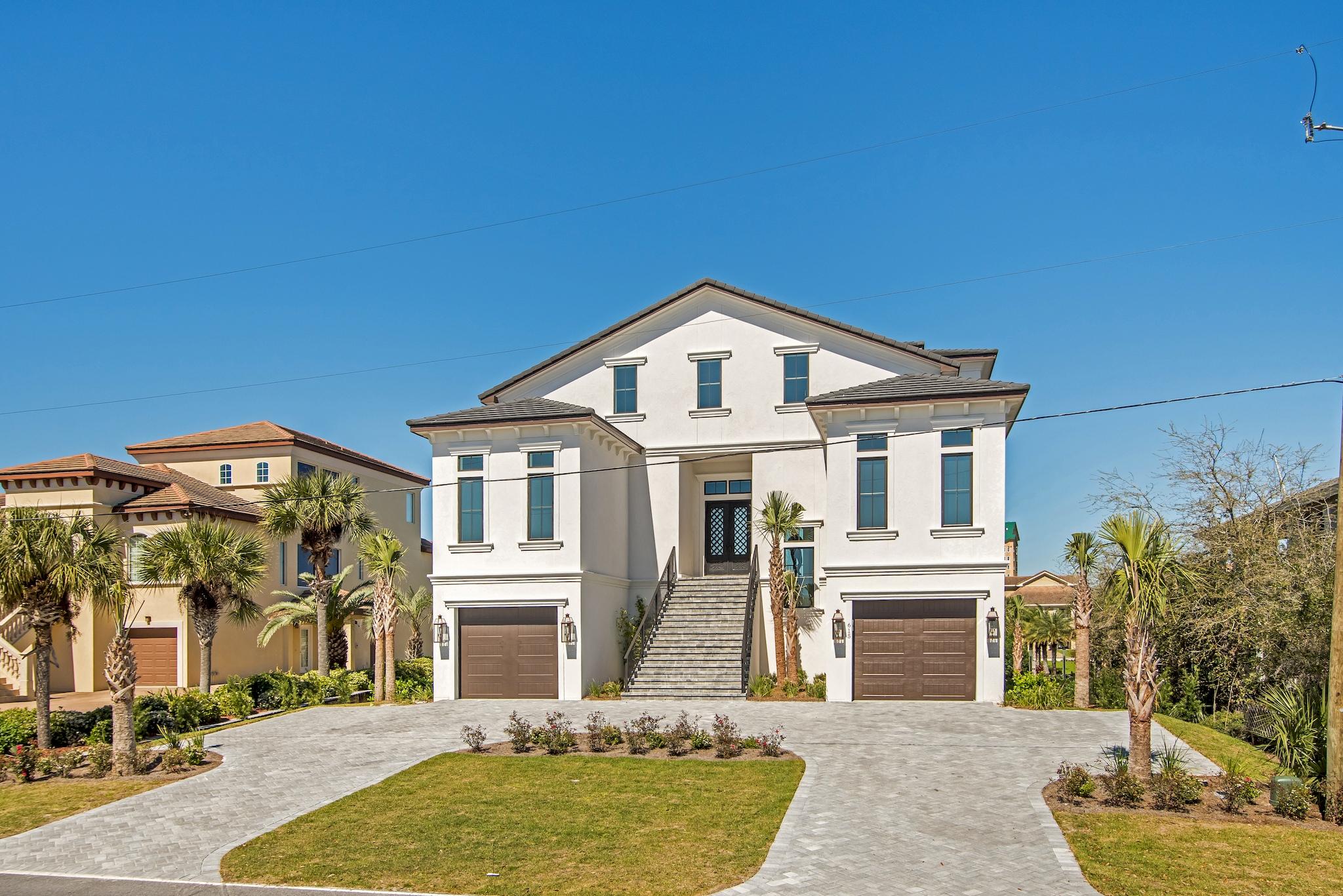 HOLIDAY ISLE - Residential